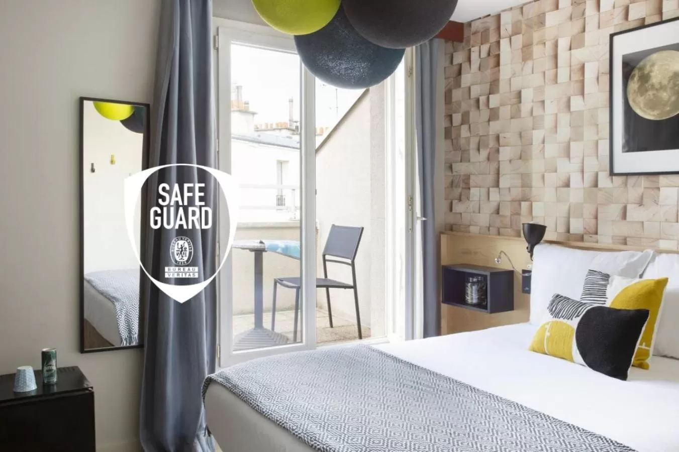 Bed in Hotel Bootcamp