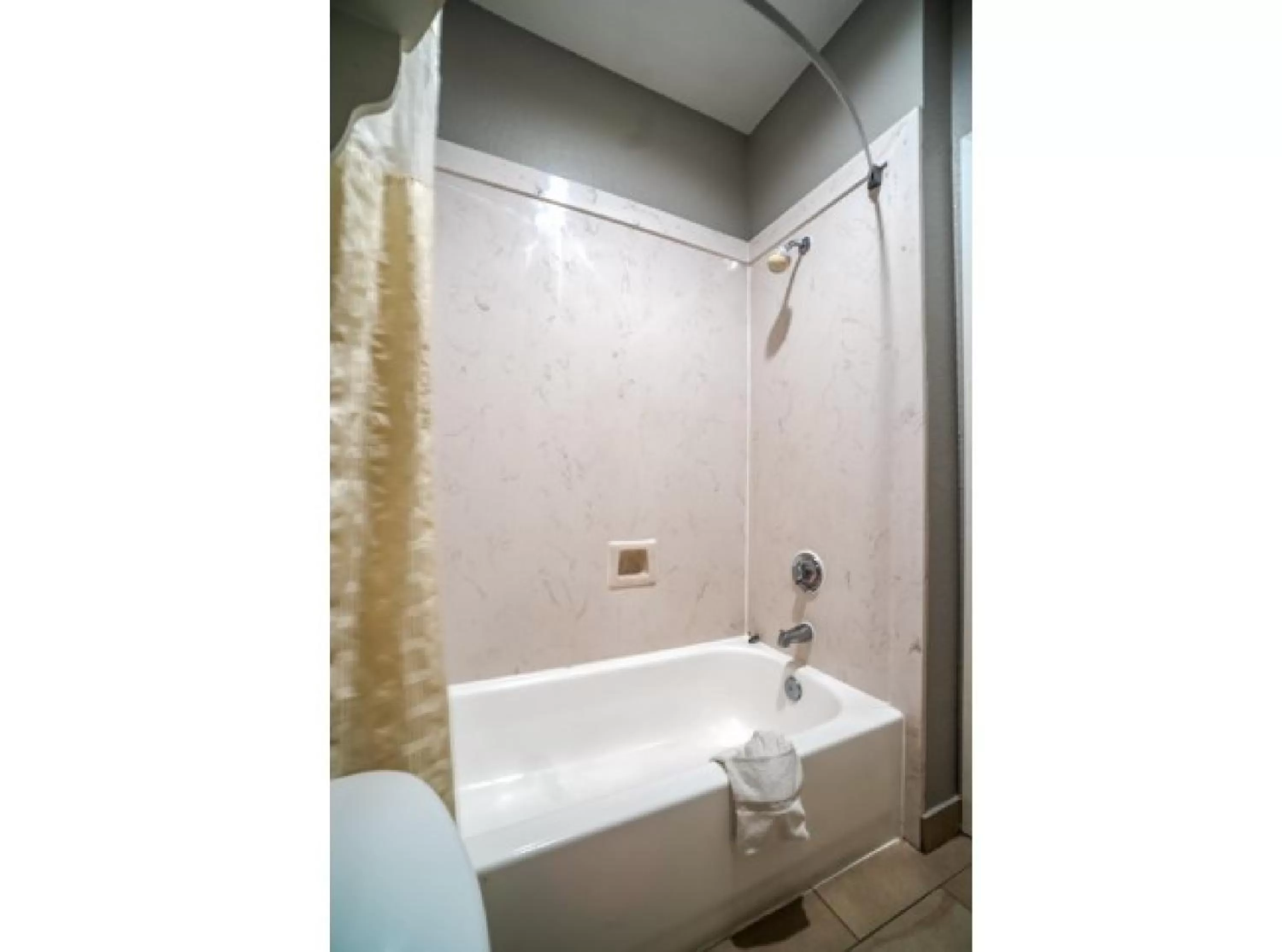 Bathroom in Hotel Bliss Kemah