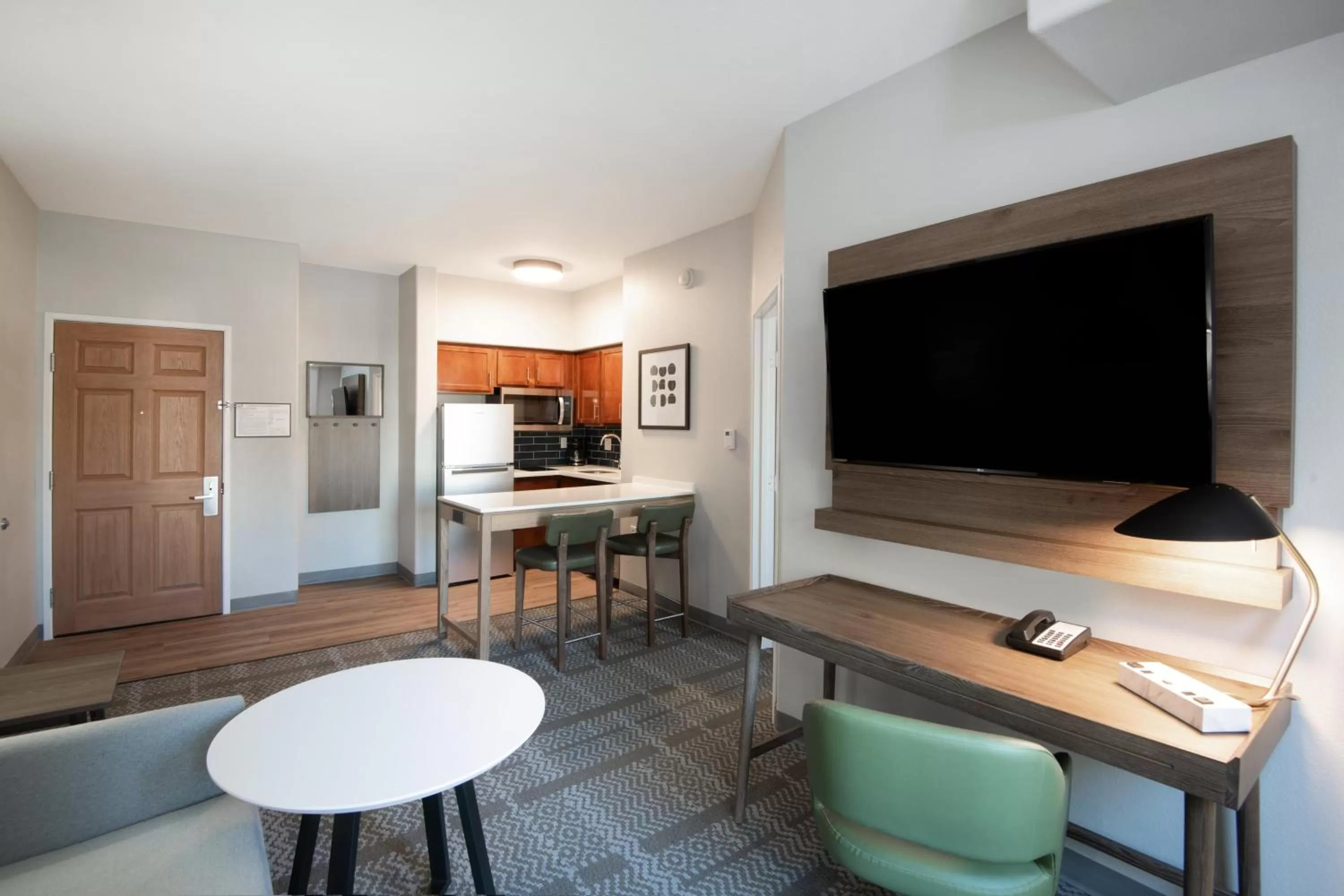 One-Bedroom Suite Two Queen Beds Balcony - Non-Smoking in Staybridge Suites Phoenix-Glendale