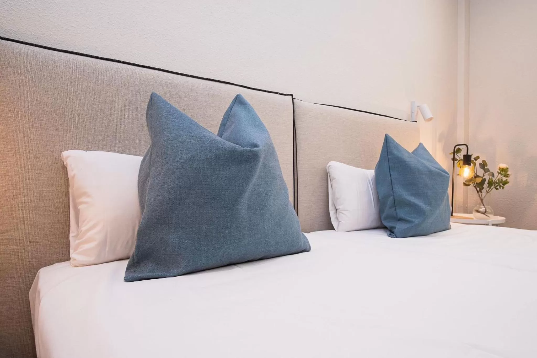 Bed in VTZ The Orus Factory Hotel - Parking Muy Económico