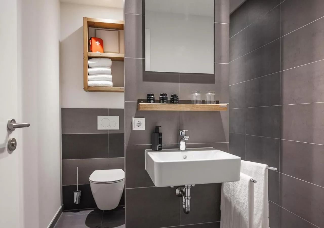 Bathroom in Felix Suiten am Zwinger