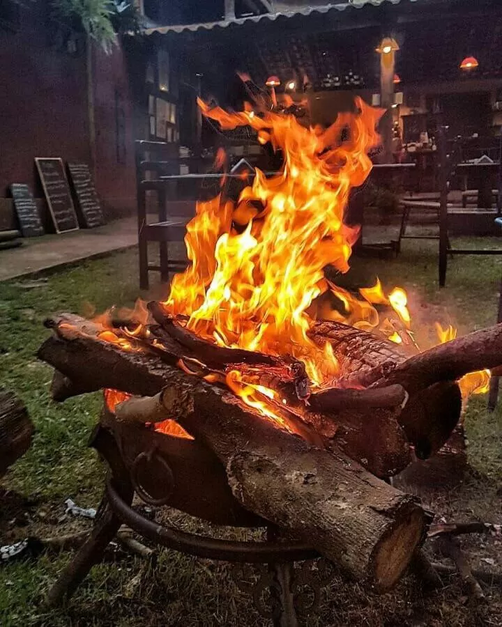 A Mi Manera Pousada , cerveja própria e Bistrô !