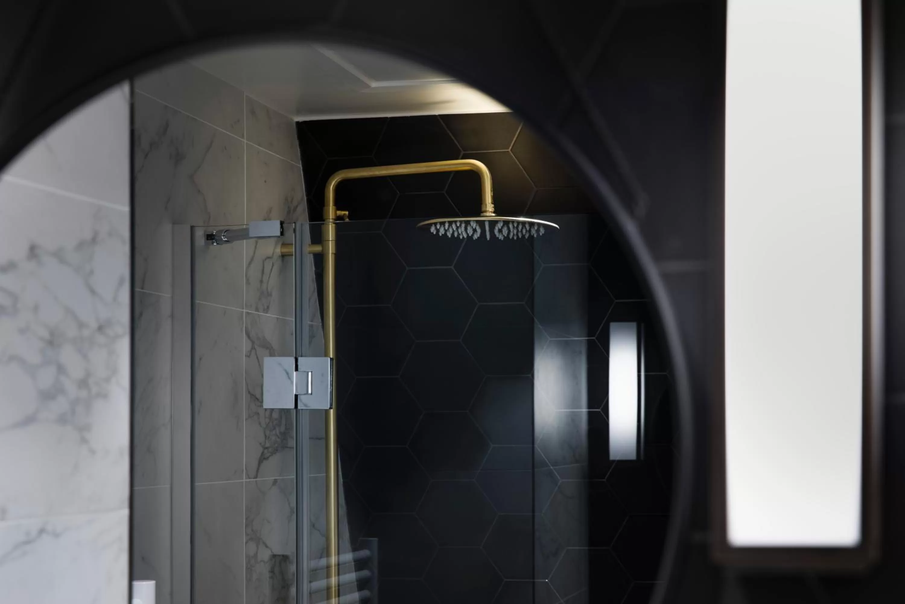 Bathroom in Hôtel Maxim Quartier Latin