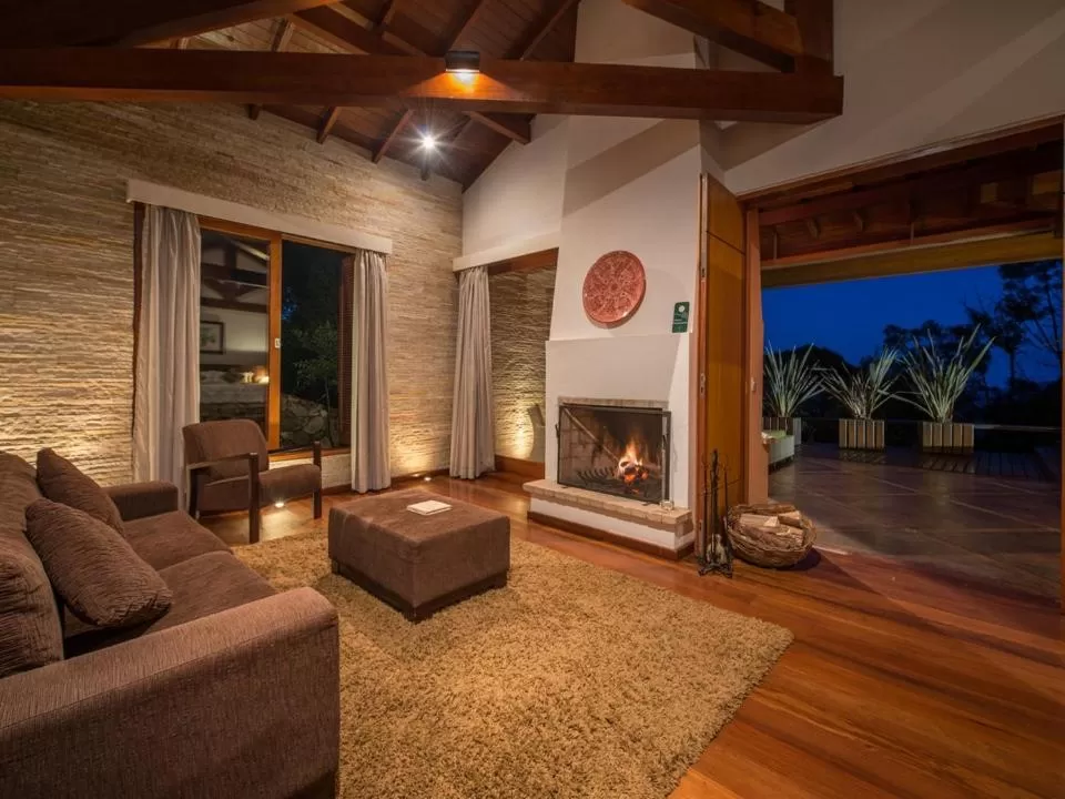 Night in Kuriuwa Hotel