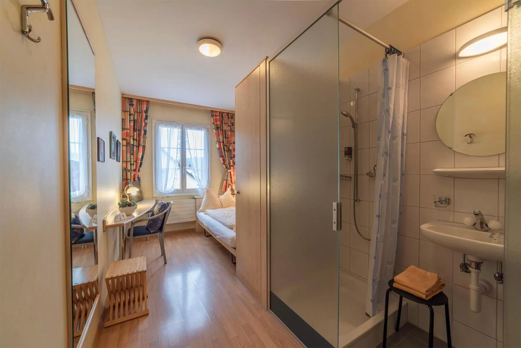 Photo of the whole room, Bathroom in Gasthaus zum Löwen