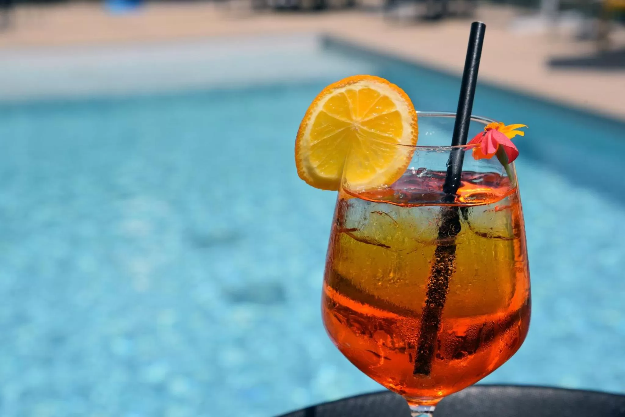 Swimming pool in Holiday Inn Dijon Sud - Longvic by IHG