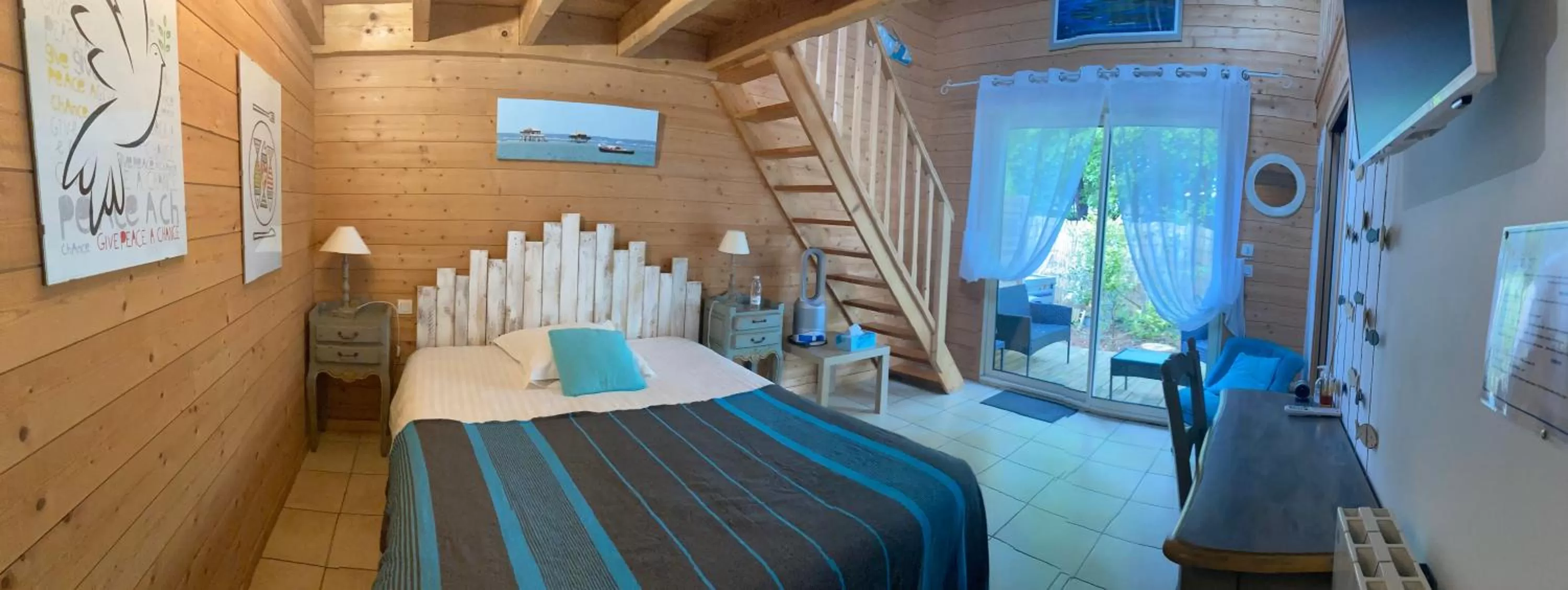 Photo of the whole room, Bed in VILLA HERBERT Chambres d'hôtes Gîte Soirée étape