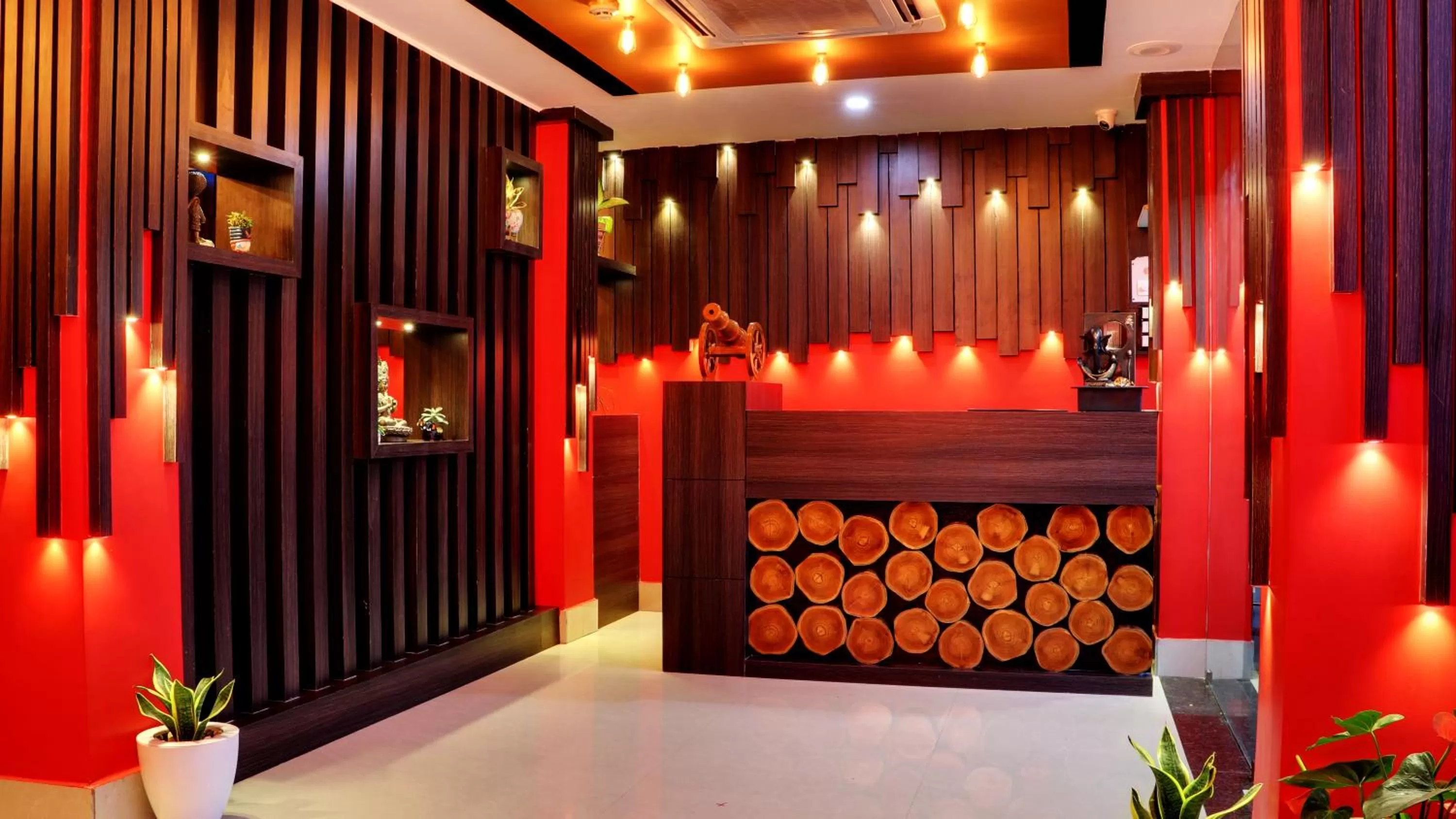 Restaurant/places to eat in Bharalu Residency