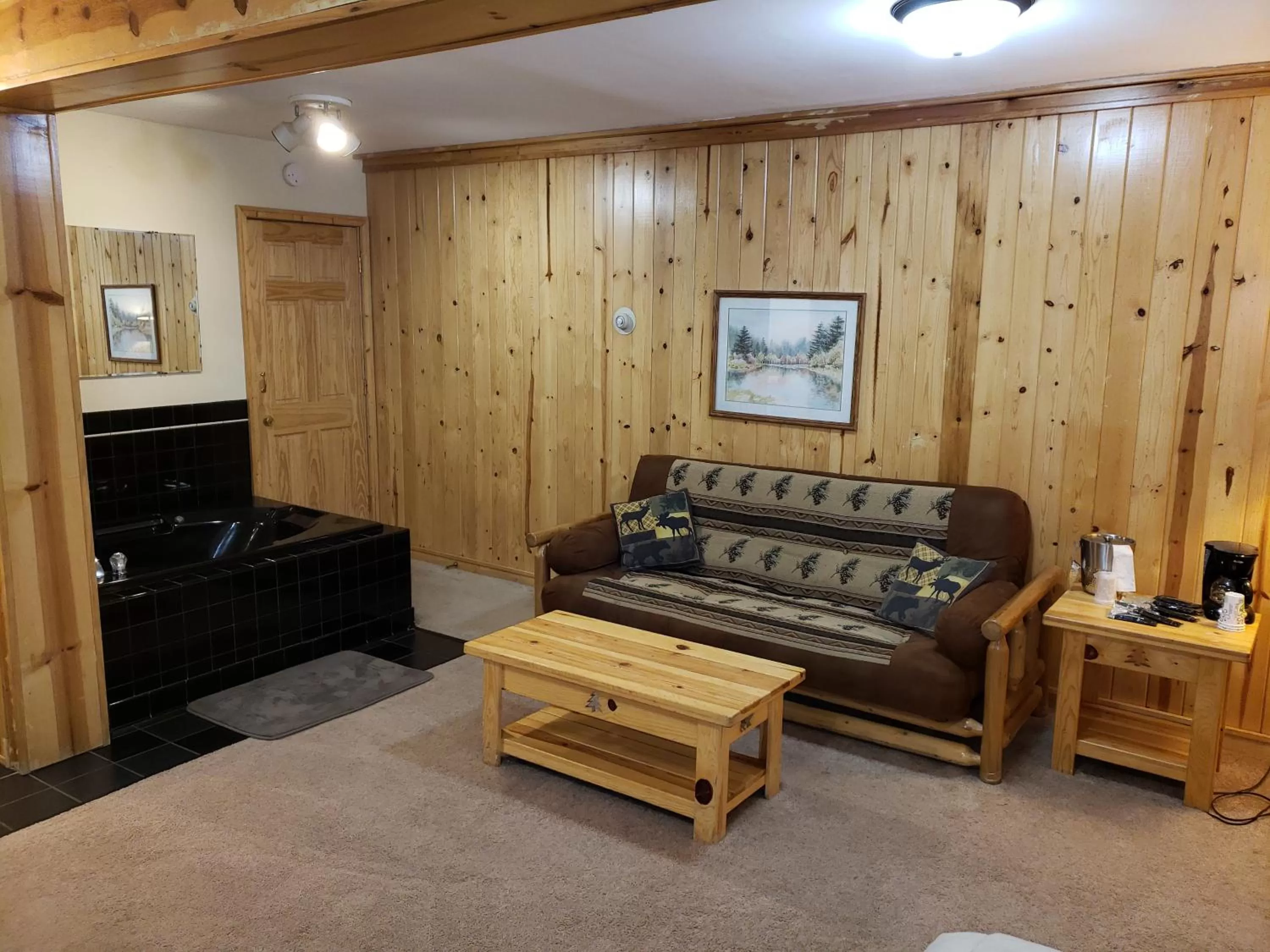 Seating Area in Willard Munger Inn