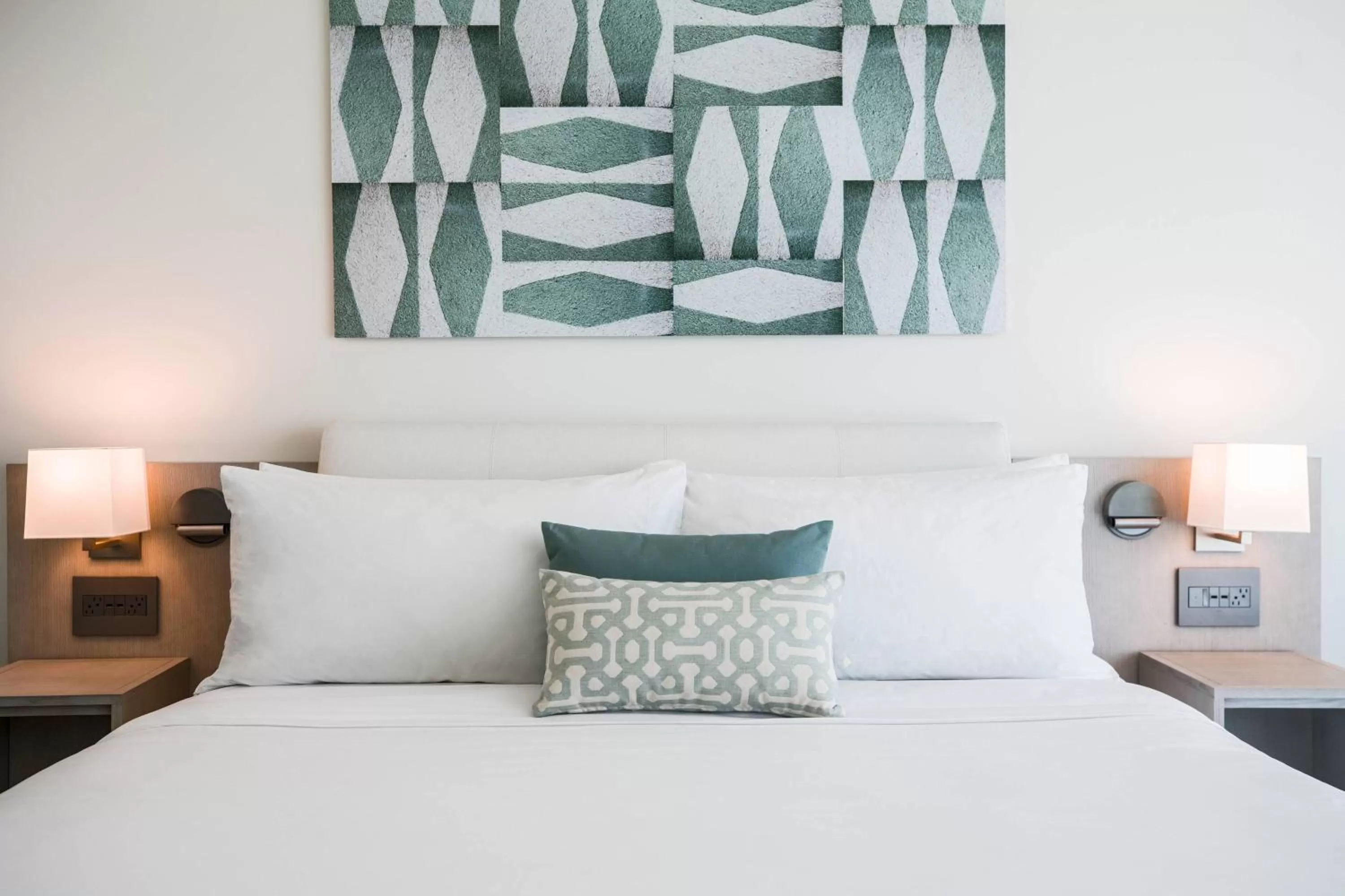 Ocean View 1 Bedroom Suite, 1 King Bed, Sofa Bed, Balcony in La Concha Renaissance San Juan Resort