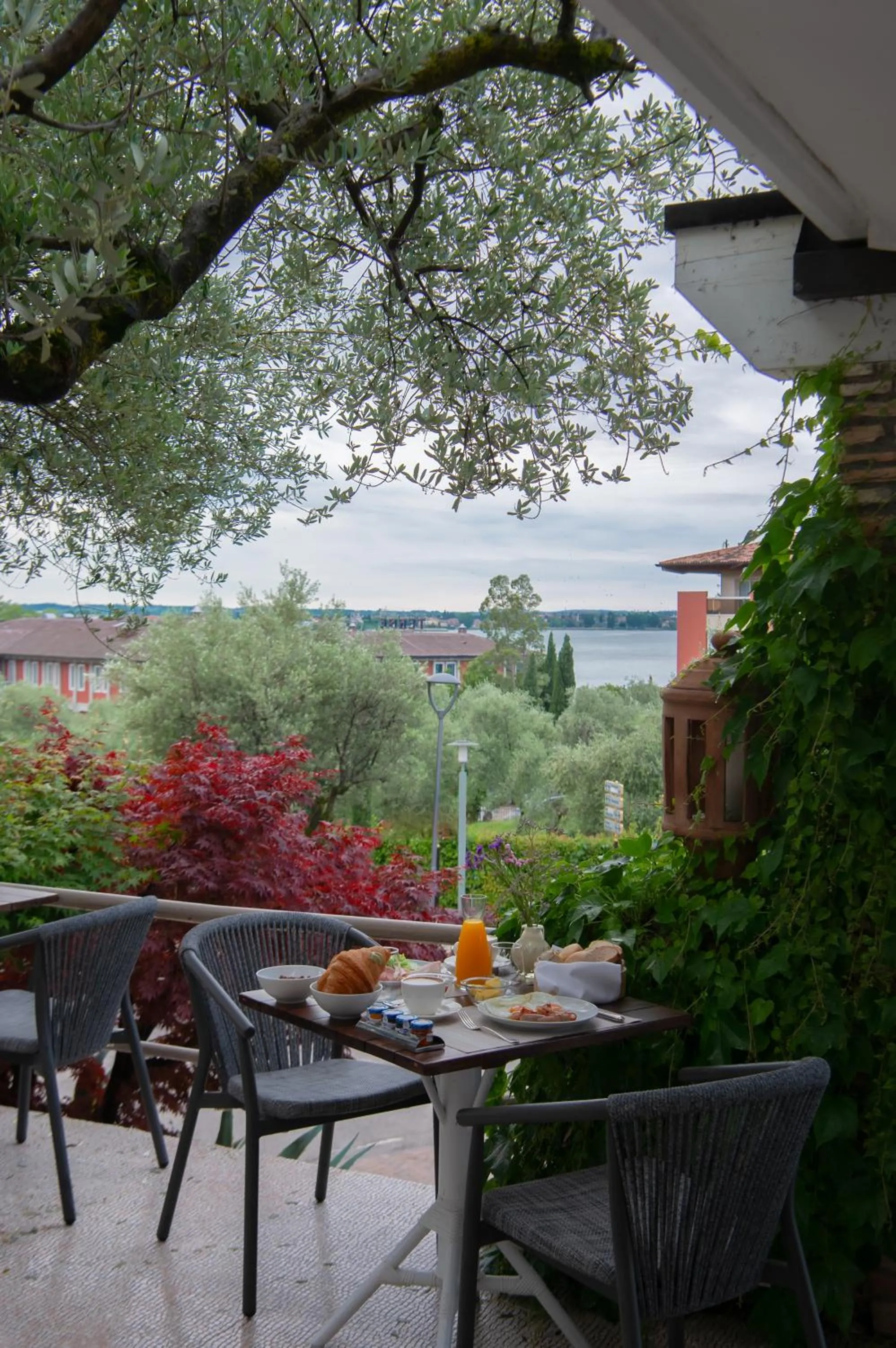 Patio in Olivi Hotel & Natural Spa