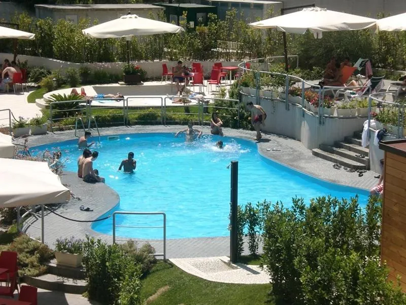 Swimming pool in Klass Hotel