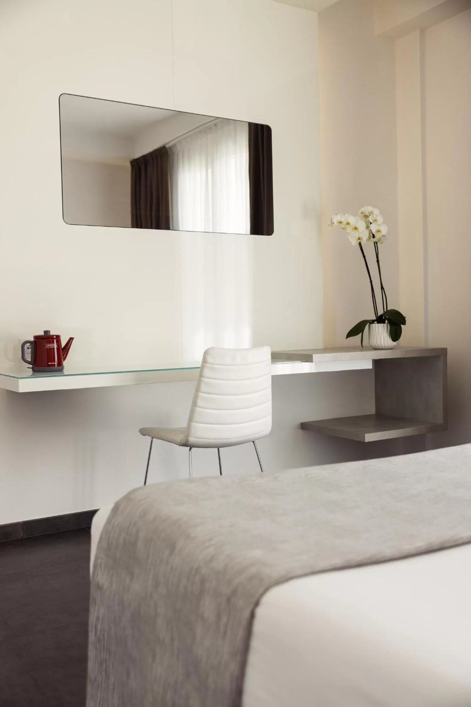 hair dresser, Bed in Baldinini Hotel