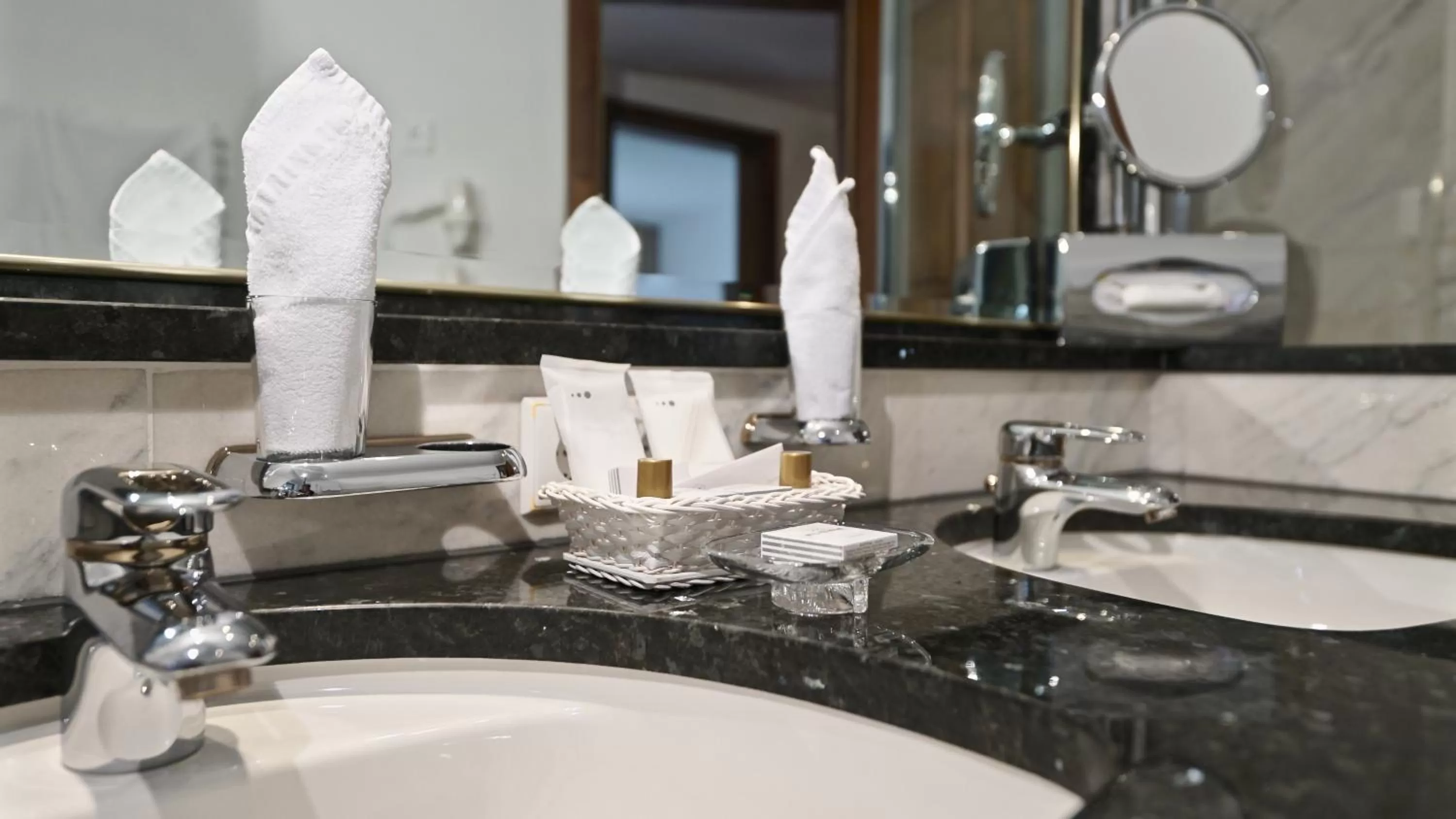 Bathroom in Wellnesshotel Mein Almhof Superior