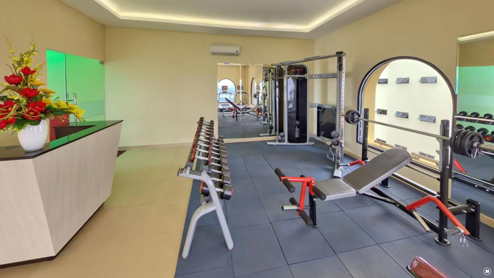 Fitness centre/facilities in MerPerle Crystal Palace