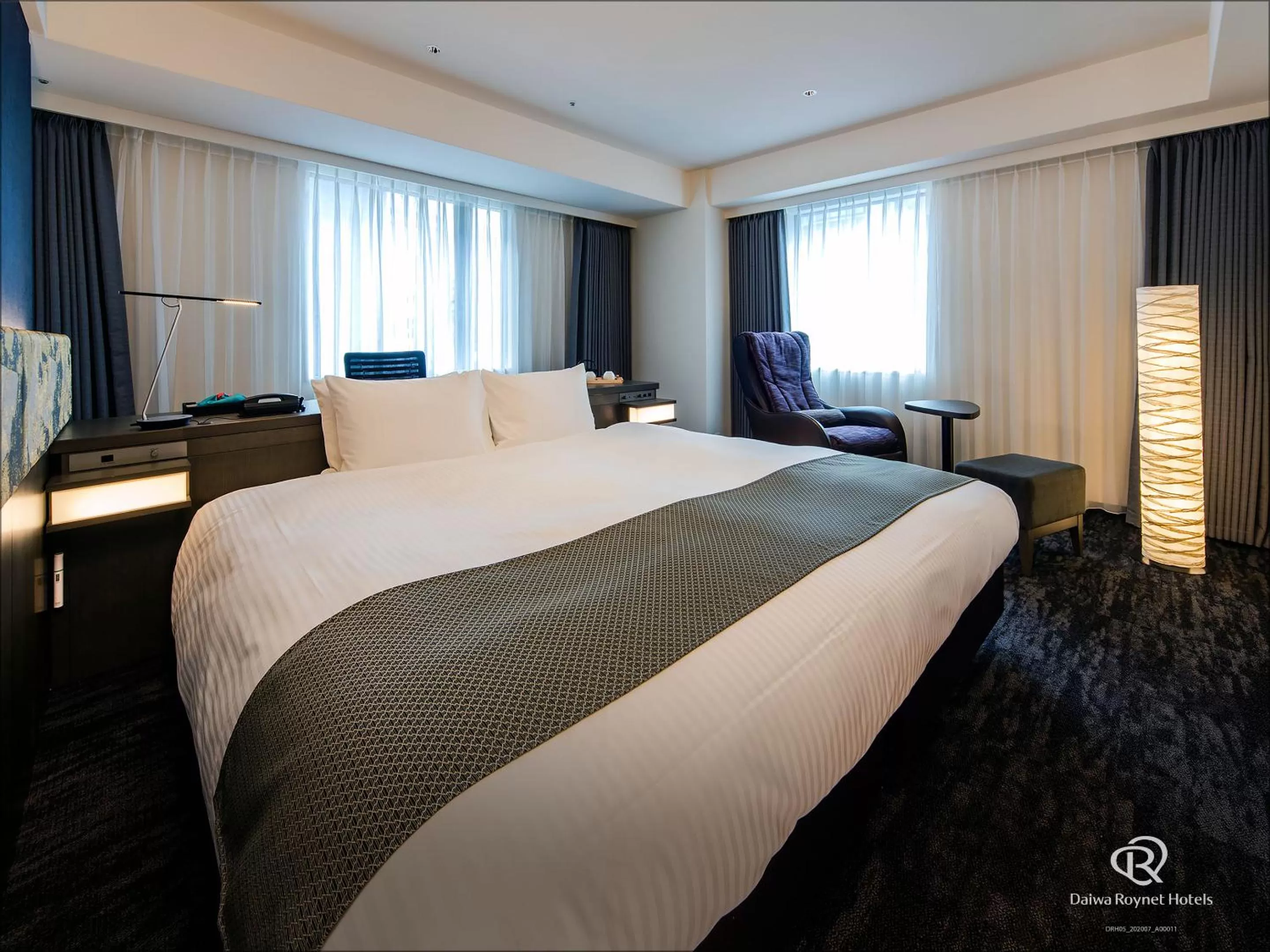 Bed in Daiwa Roynet Hotel Kyoto Ekimae PREMIER