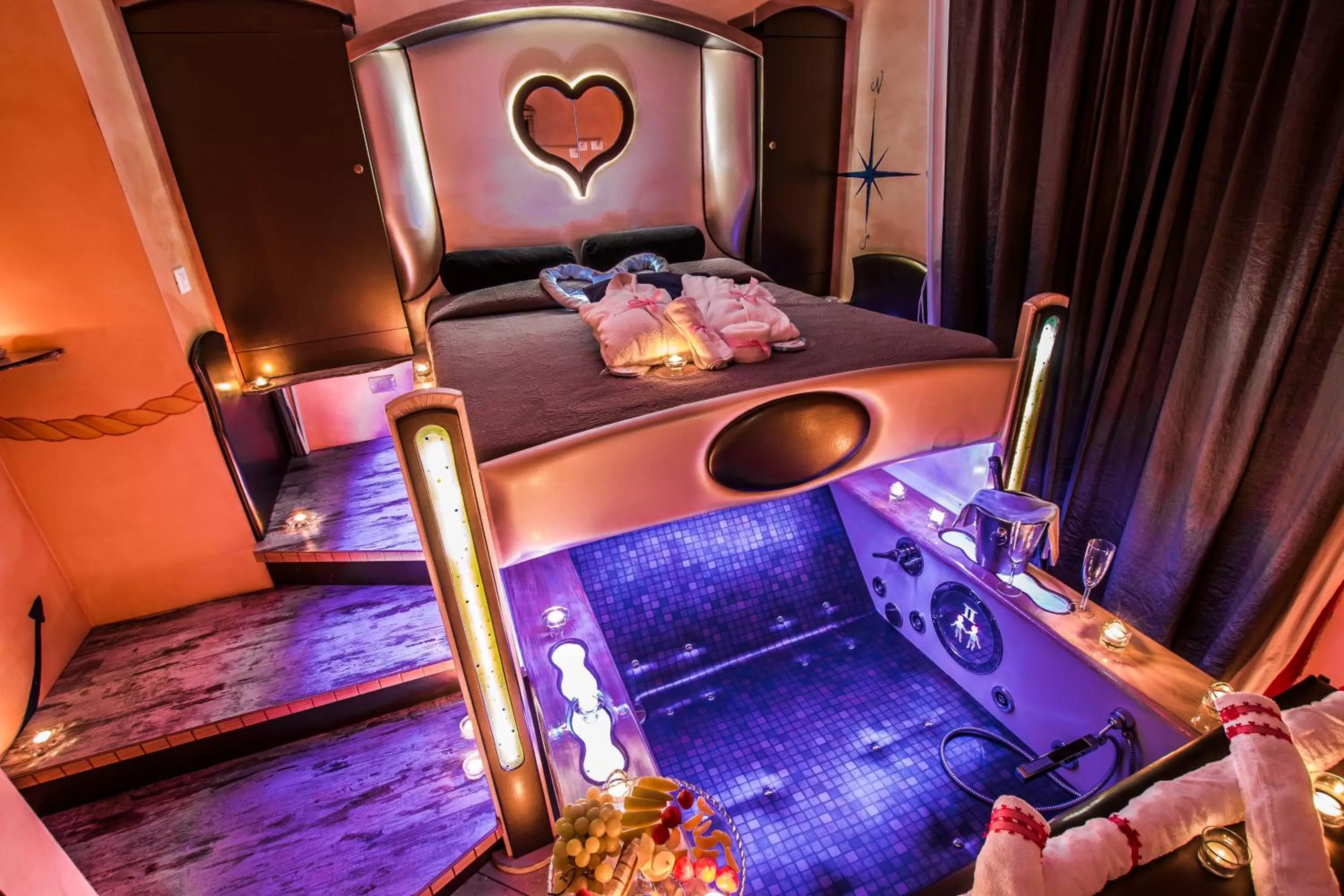 Bed in Hotel Butterfly