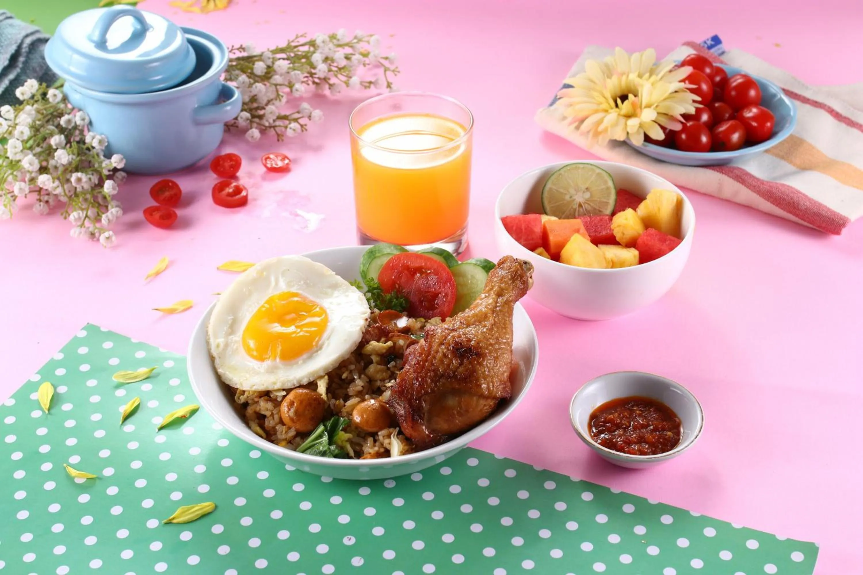 Breakfast in POP! Hotel Tanjung Karang