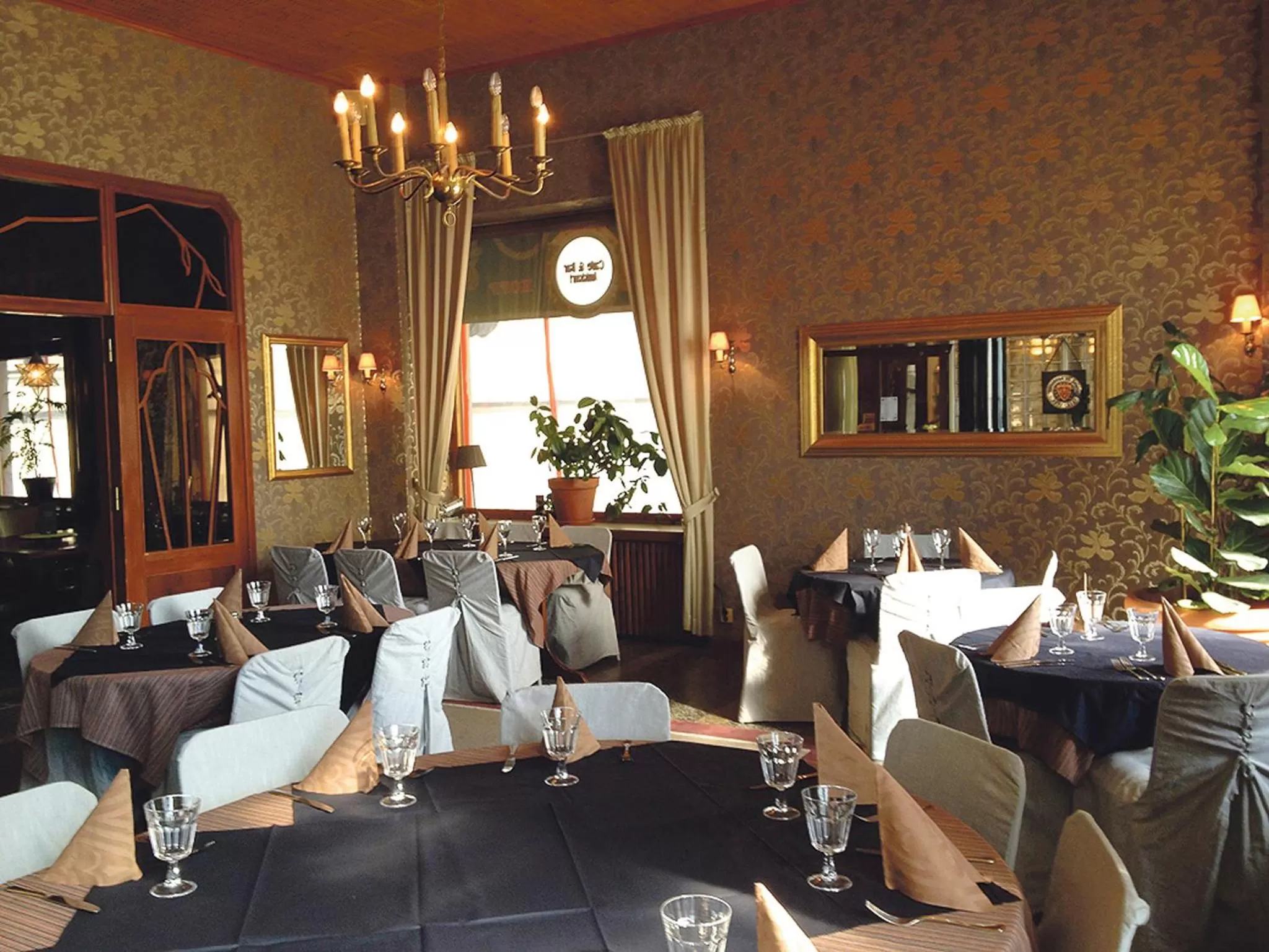 Restaurant/places to eat in Hotel Merihovi