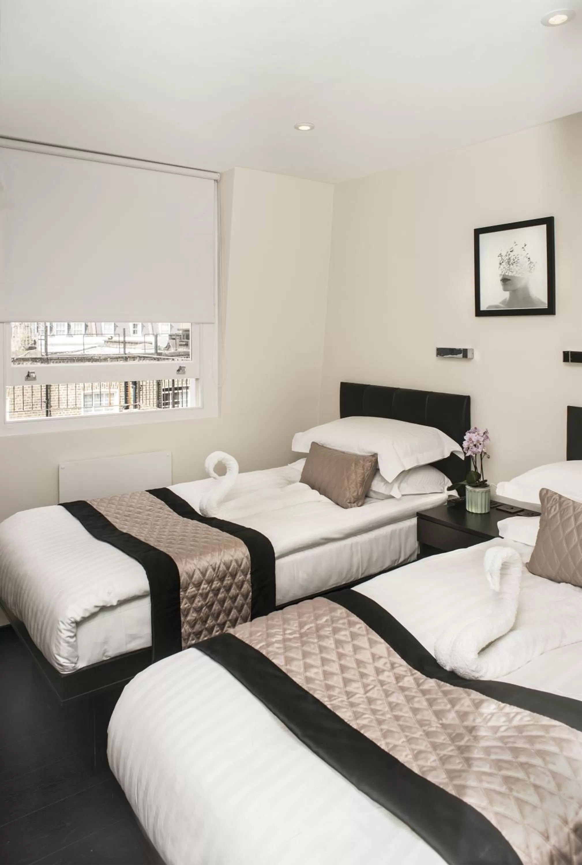 Bedroom, Bed in 39 Studios