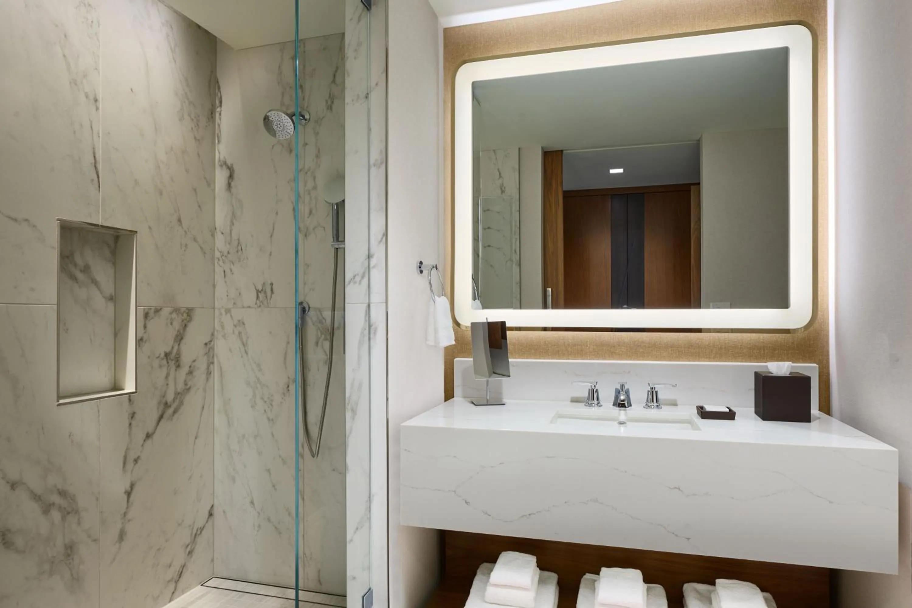 Bathroom in JW Marriott Dallas Arts District