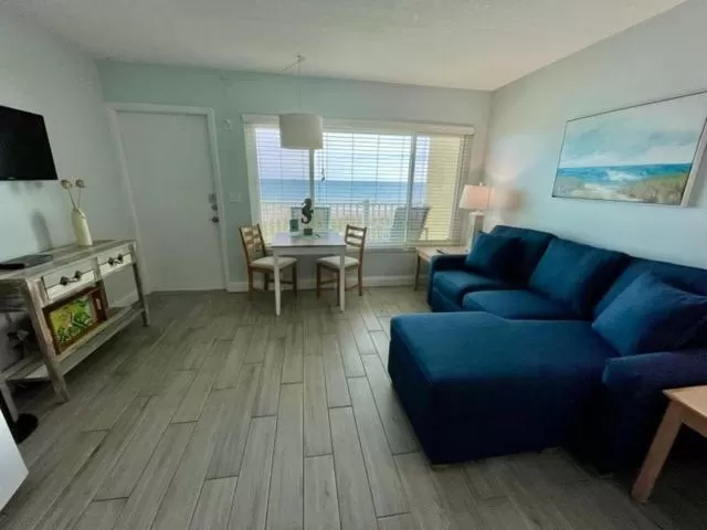 Living room in Tuckaway Shores Resort