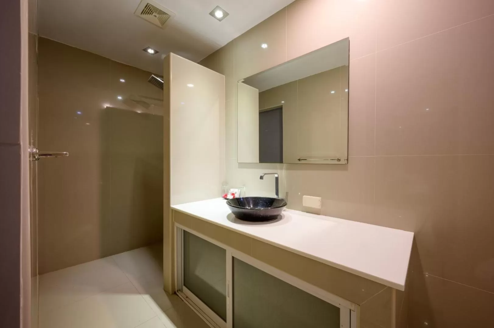 Bathroom in Cozy Resort, A Boutique Hotel