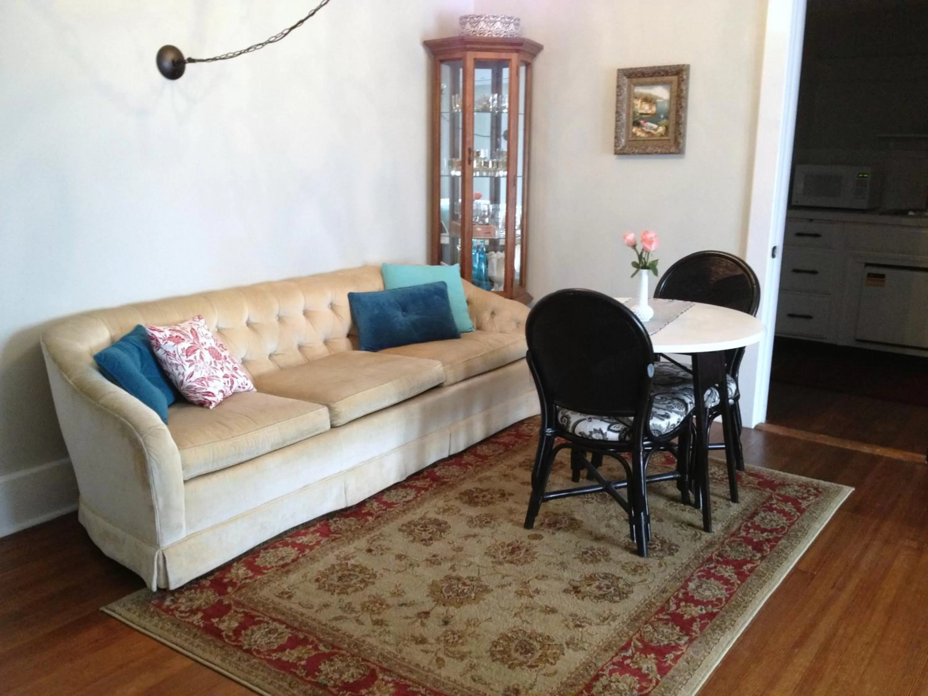 The Inn at Ragged Edge