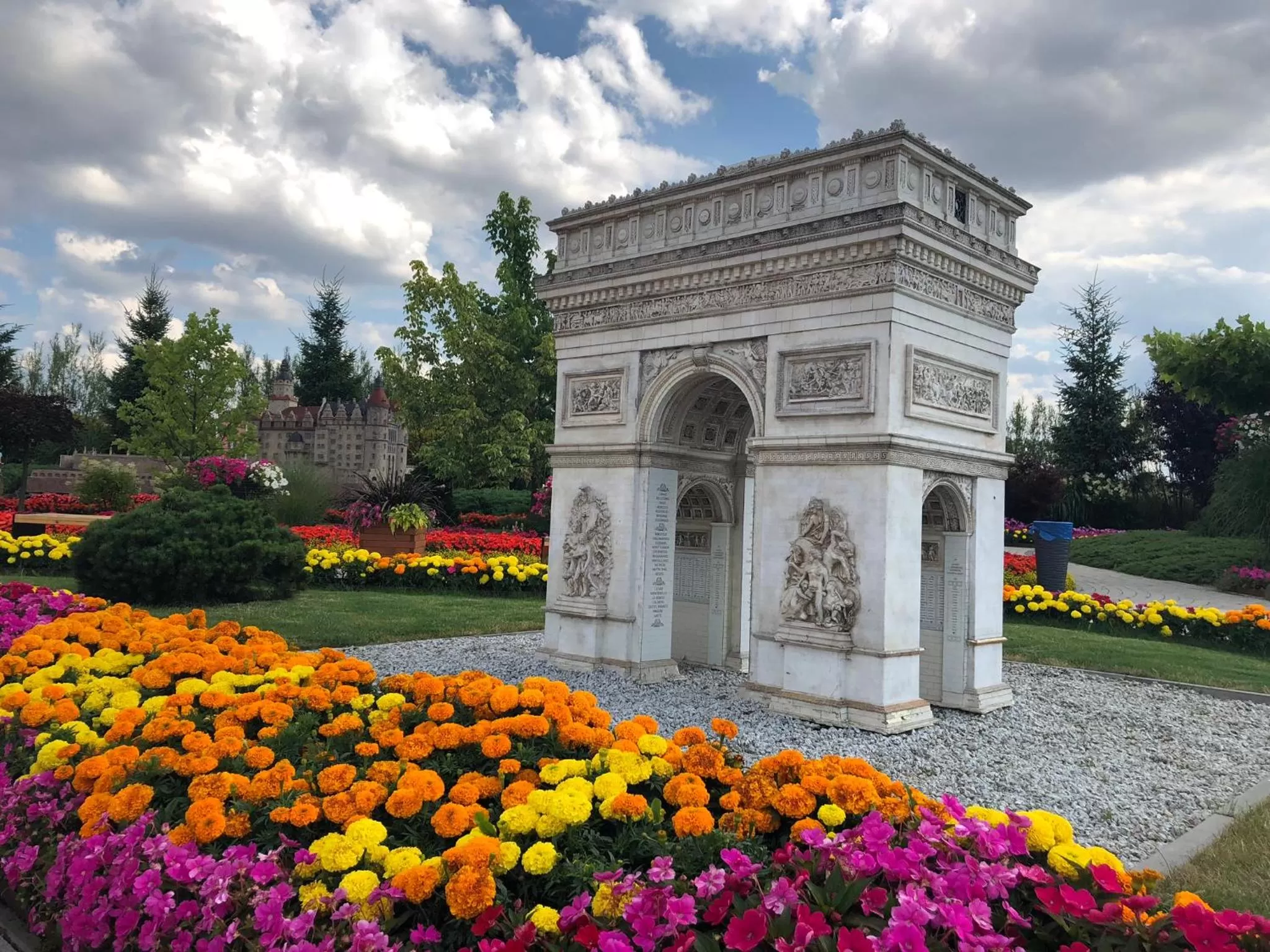 Off site in Hotel Nowy Dwór Elizy blisko Sky Bridge