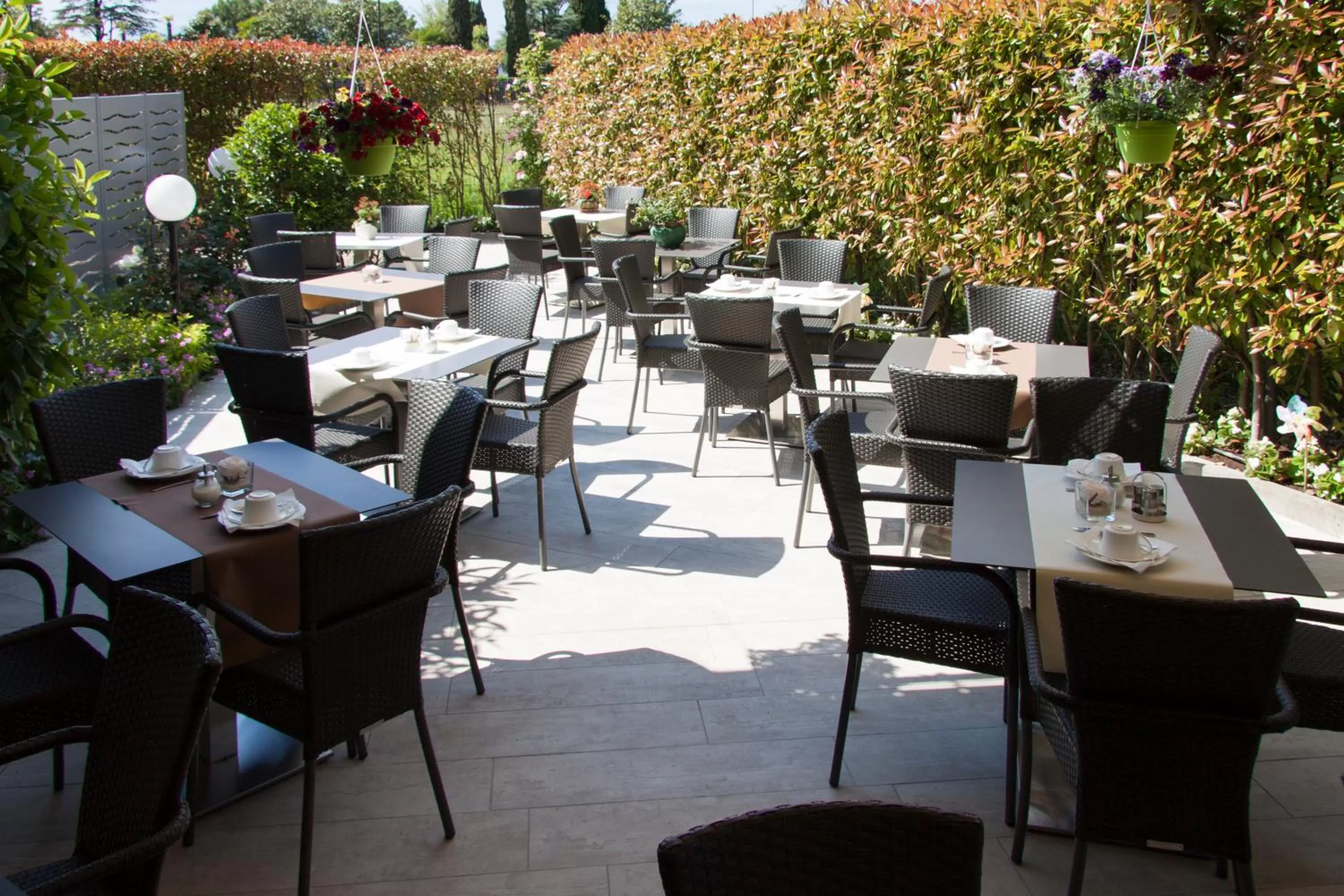 Restaurant/places to eat in Hotel Berta