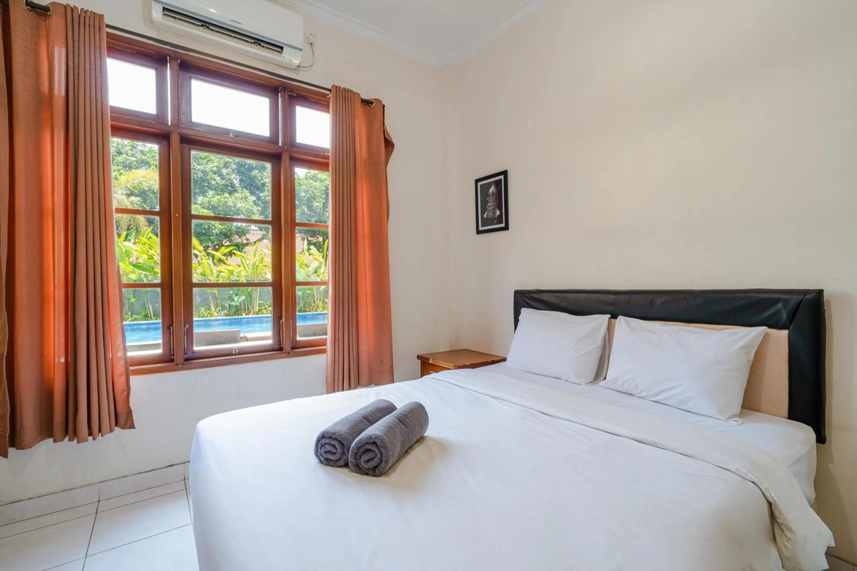 Family Two-Bedroom  in Pondok Anyar Hotel