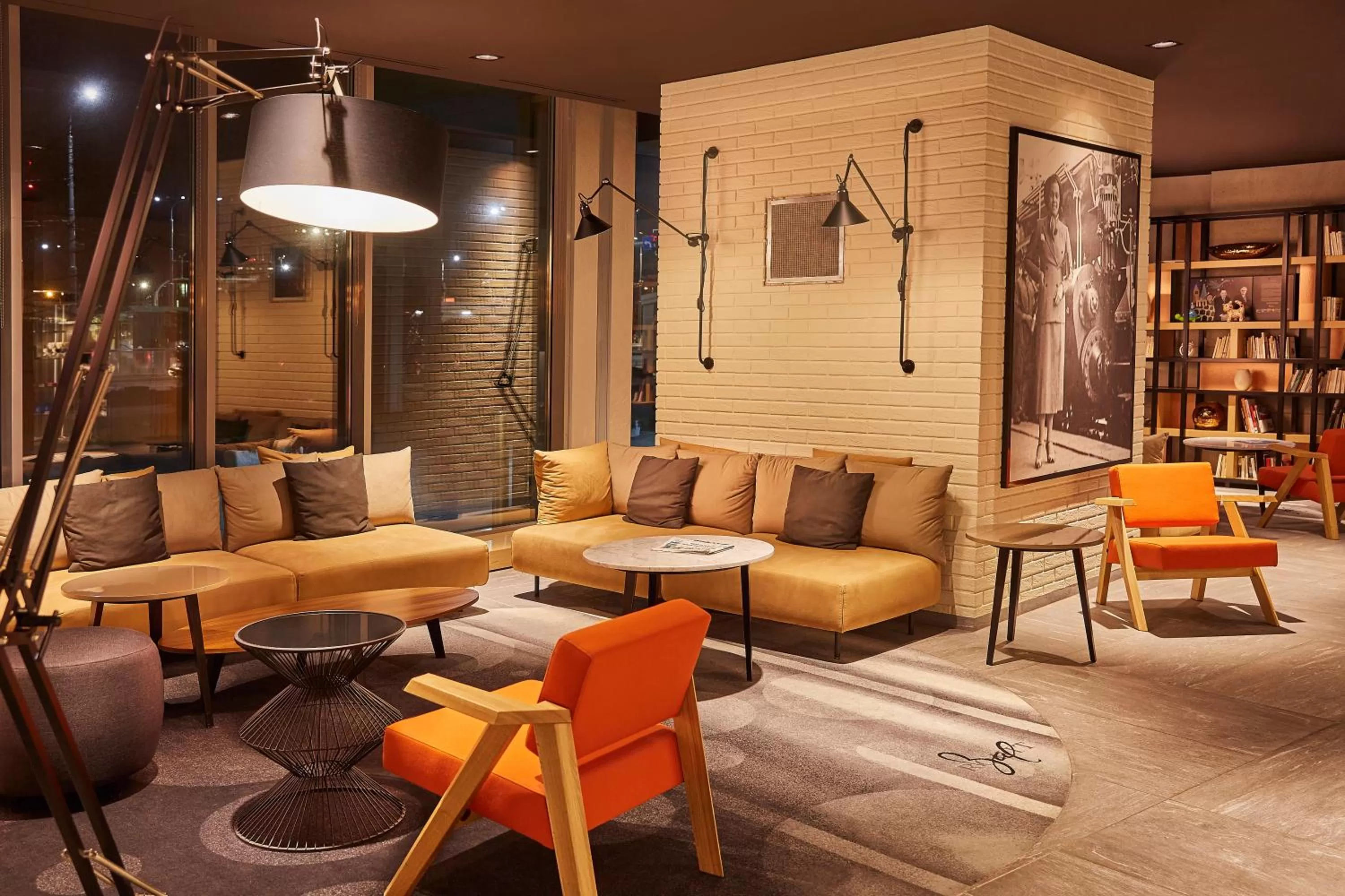 Lobby or reception in Hotel Mercure Poznań Centrum