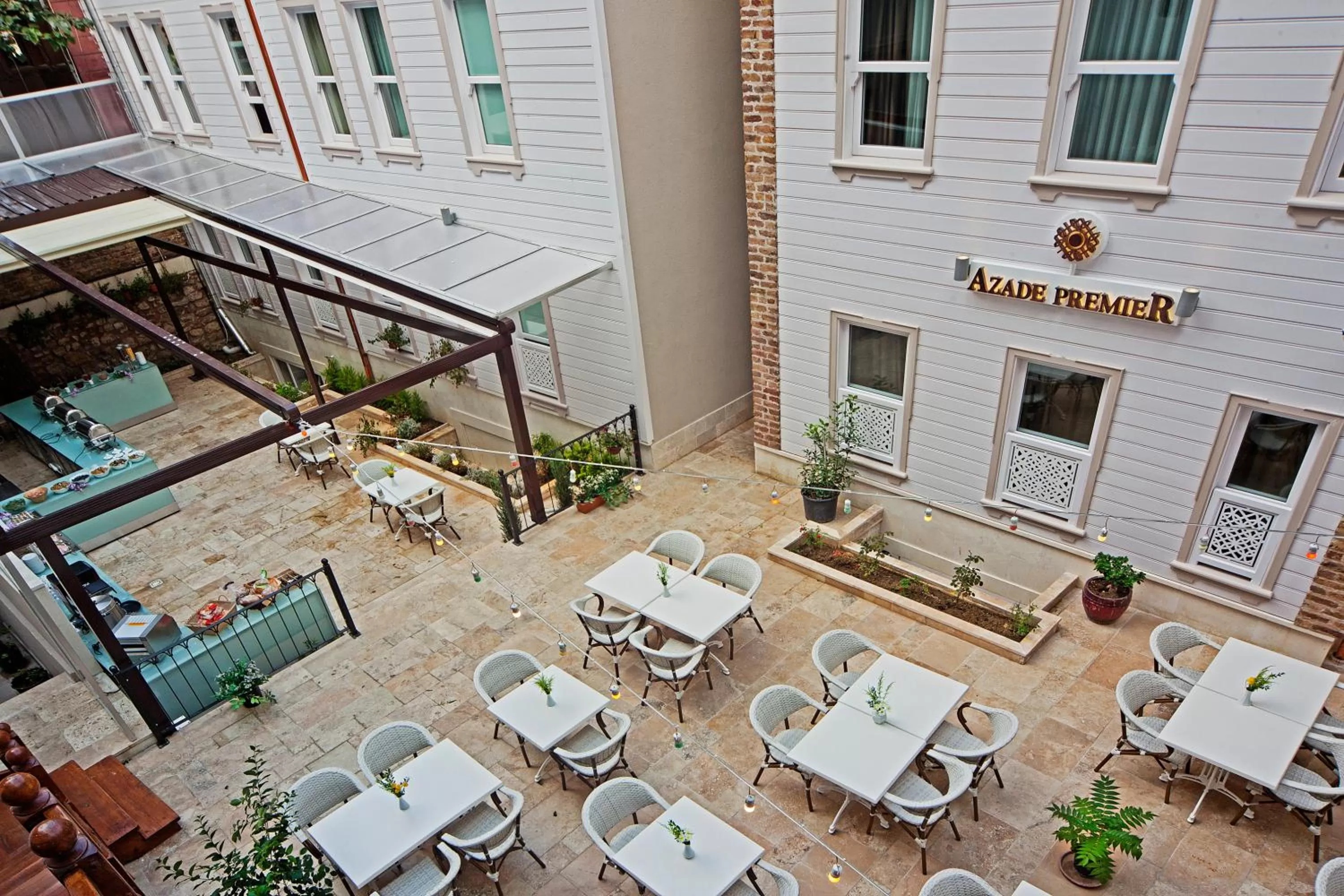 Garden in Azade Premier Hotel