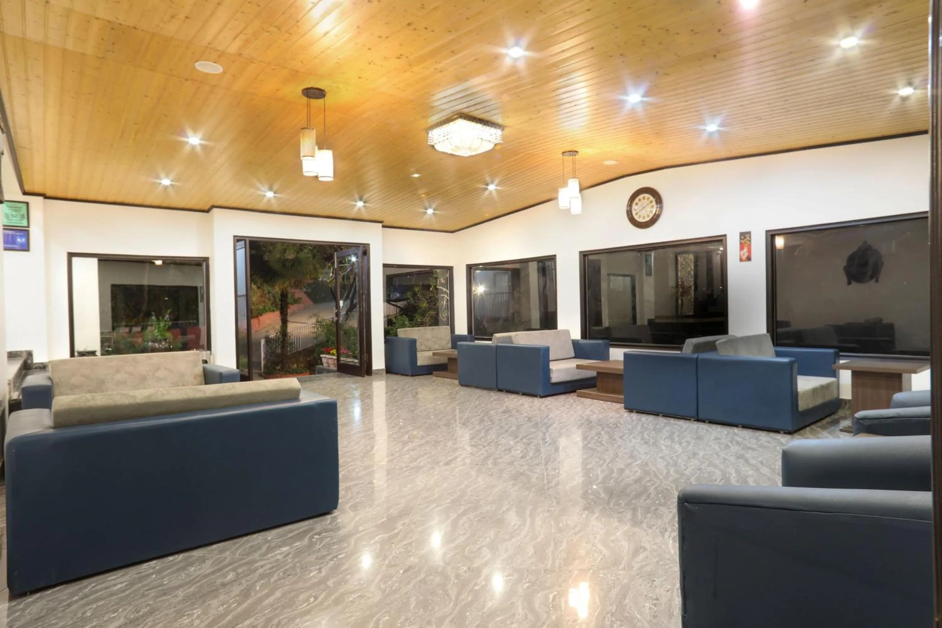 Lobby or reception in The Mountain Quail