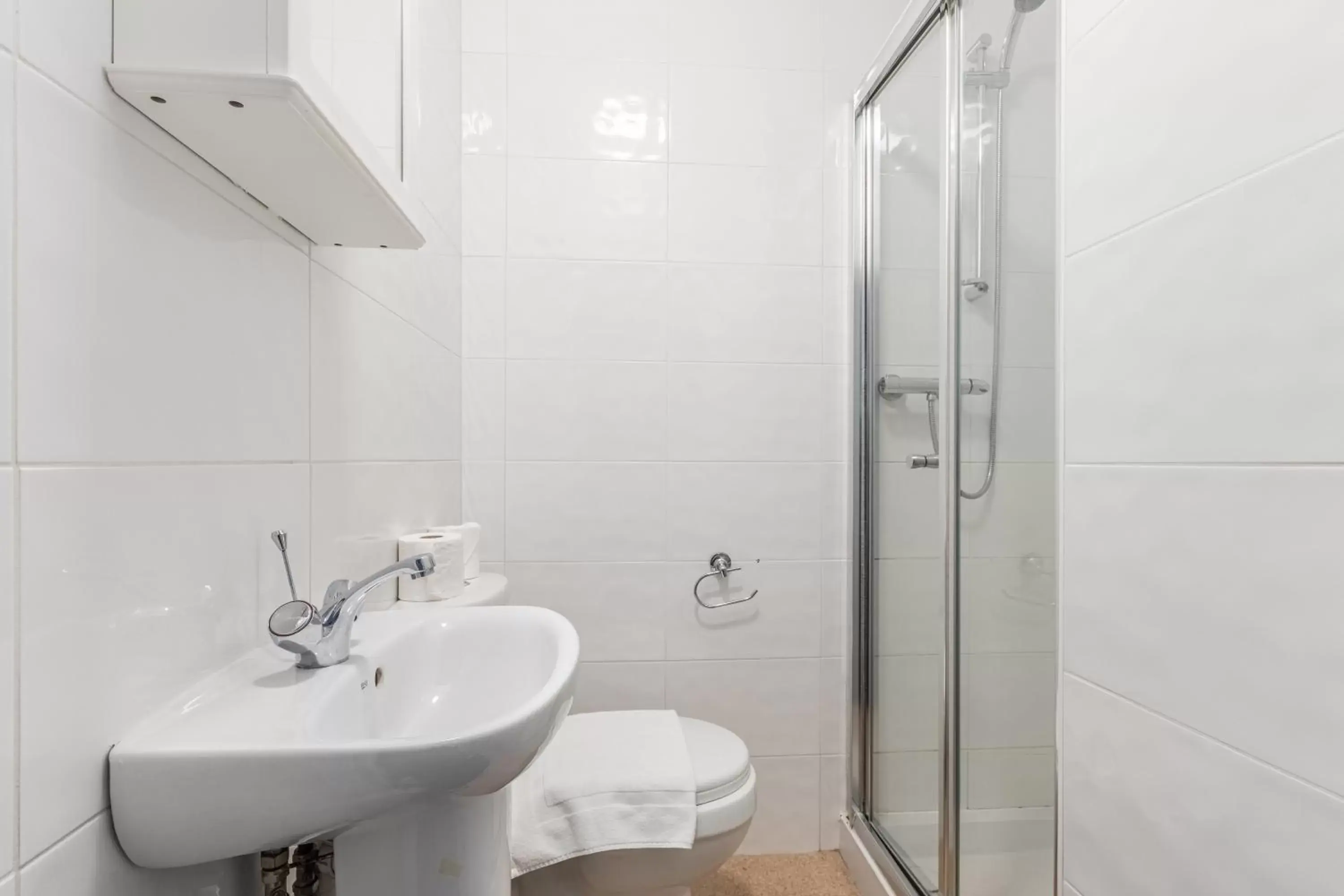 Standard Triple Room in Brooklands Standard Triple Room in Brooklands