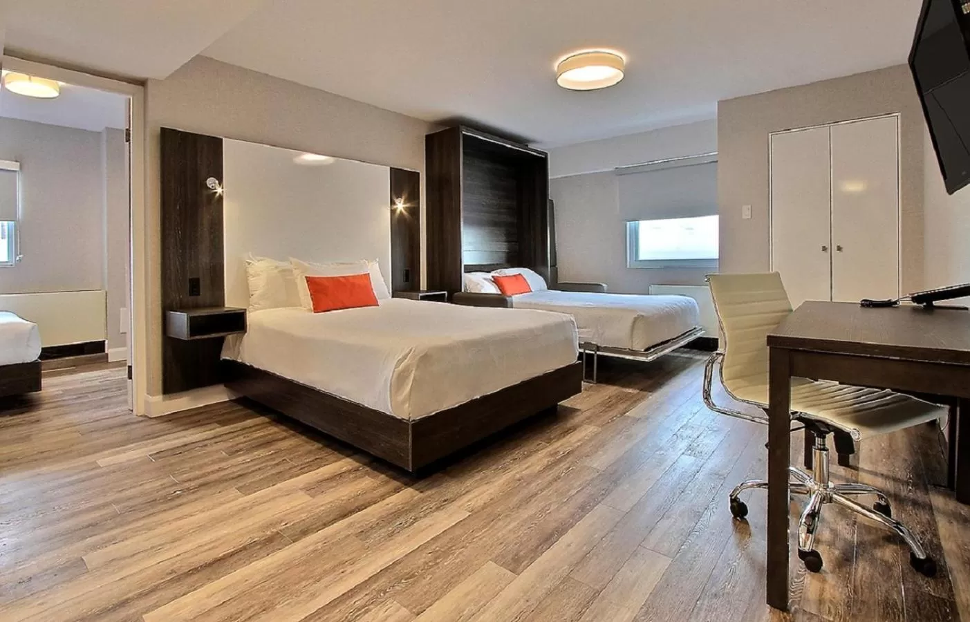 Bed in Hotel Classique