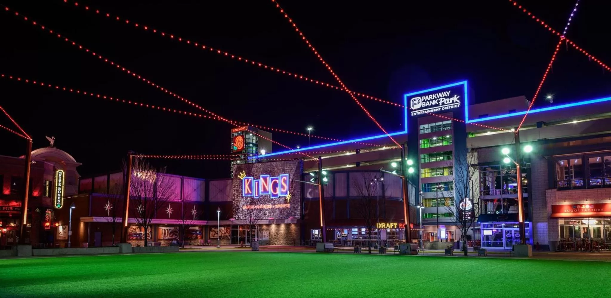 Nearby landmark in Holiday Inn Chicago O'Hare - Rosemont by IHG