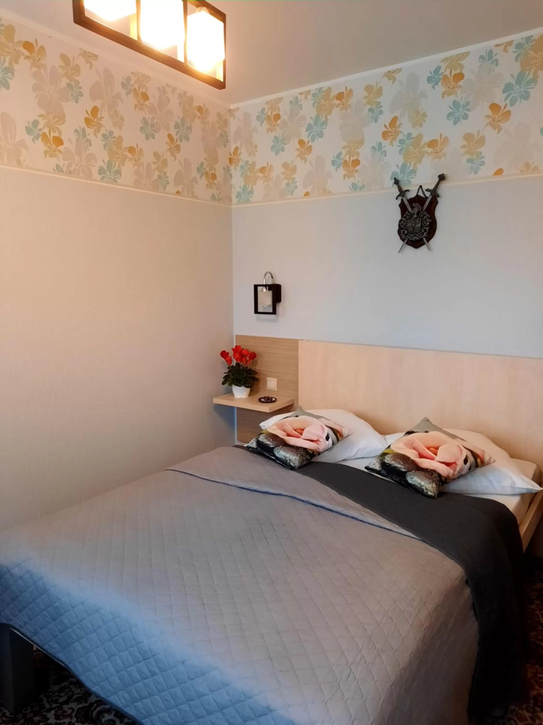 Photo of the whole room, Bed in Hotel Pils with Self-Check in