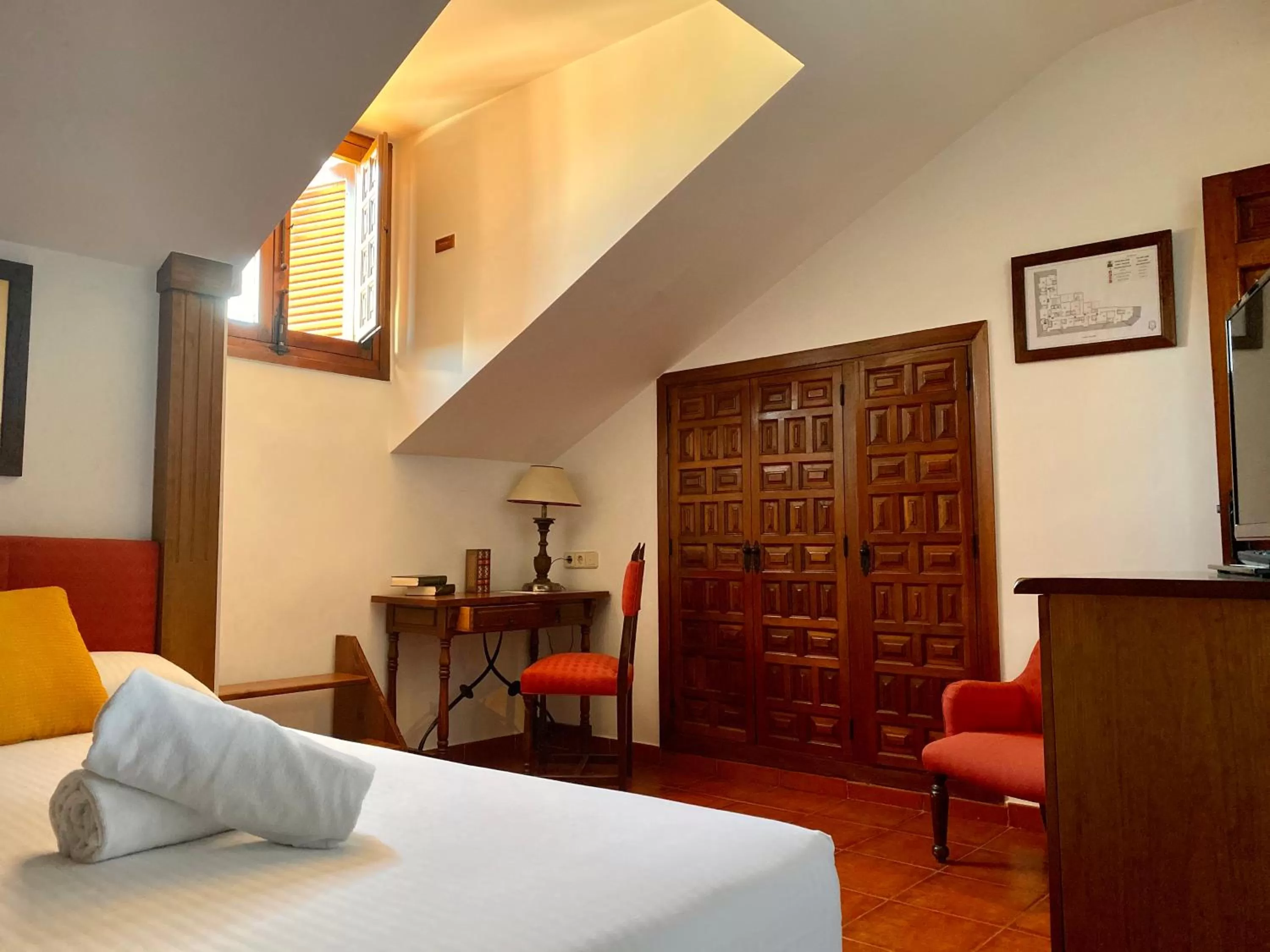 Photo of the whole room, Bed in Hotel El Bedel