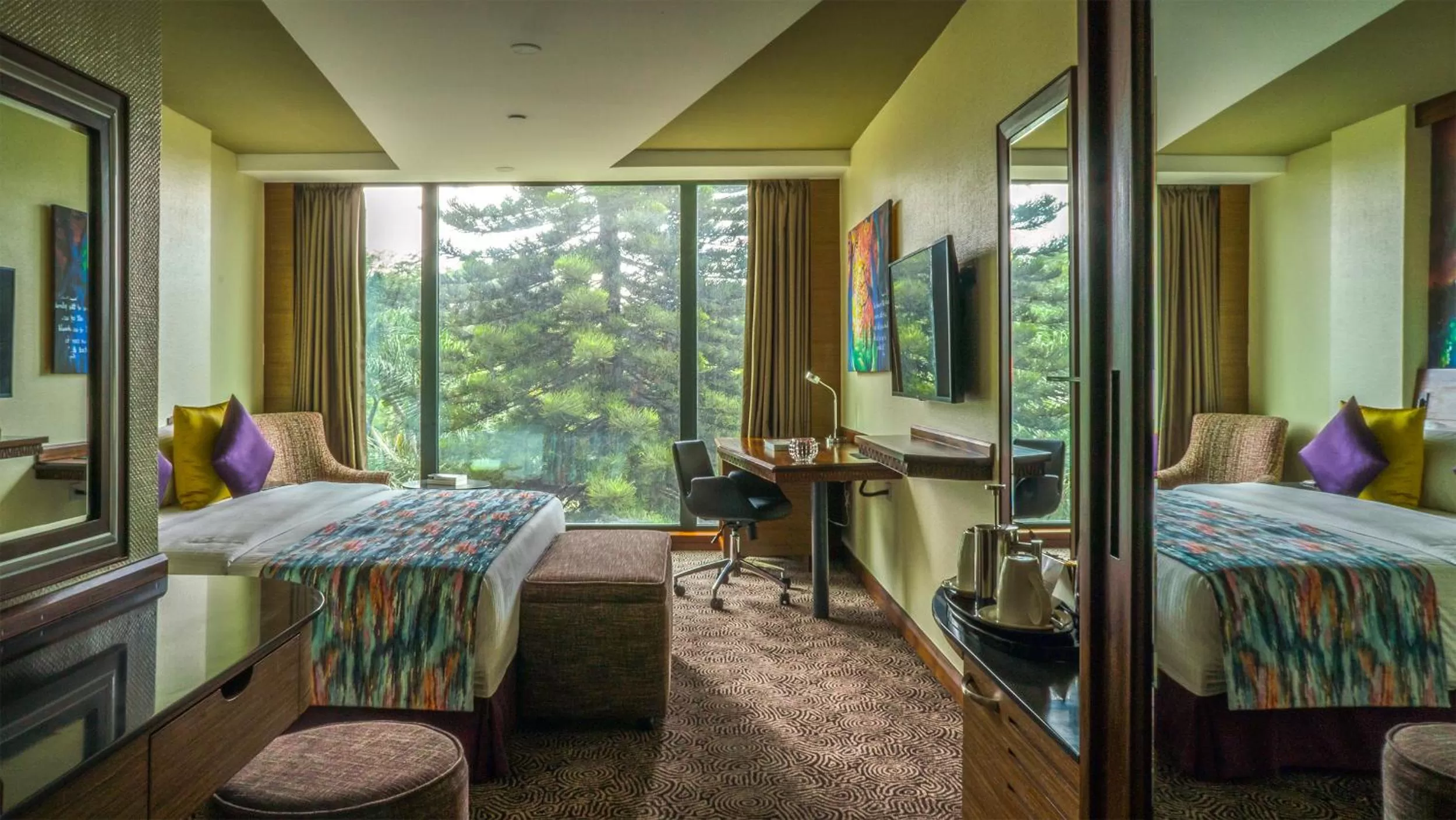 Photo of the whole room, Bed in Sarova Panafric Hotel