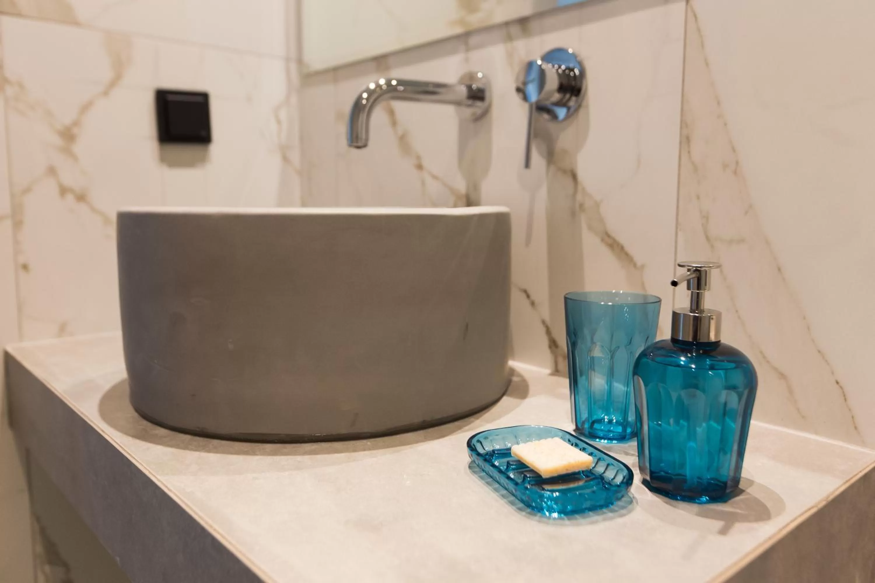 Bathroom in Athenian Central Apartments