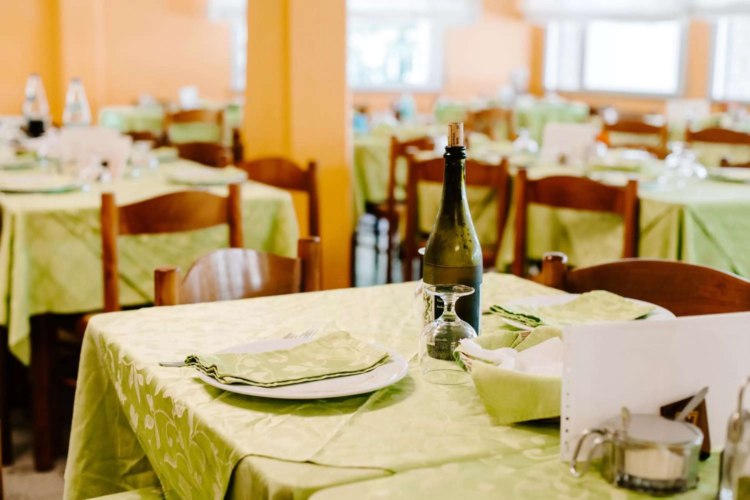 Restaurant/places to eat in Hotel Villa Claudia