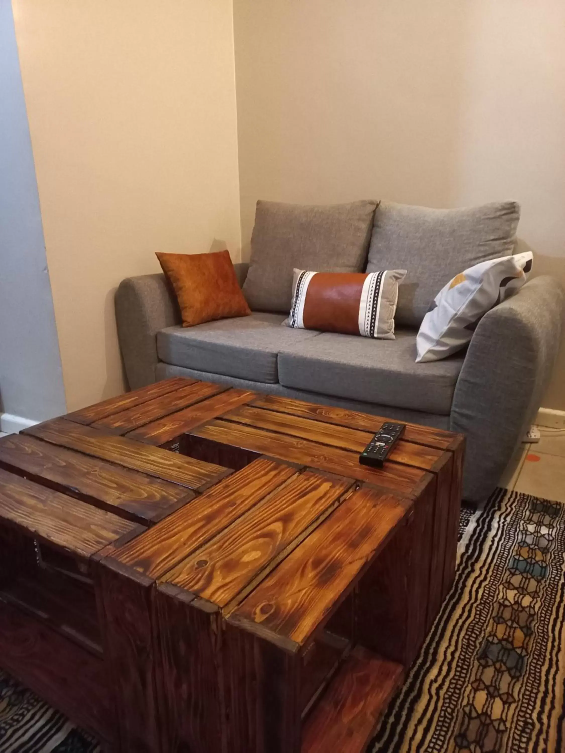 Entire seviced apartment Entire seviced apartment