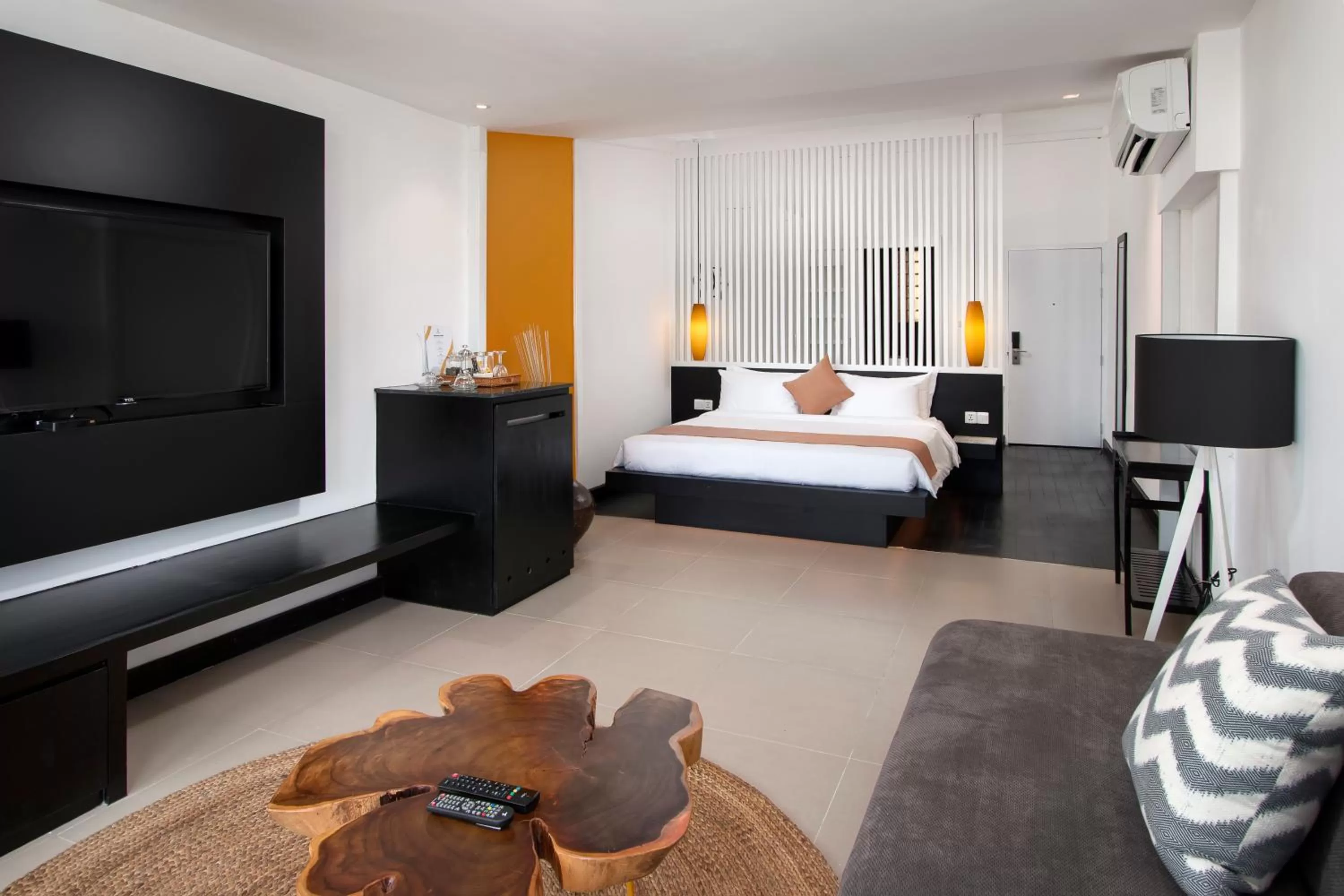 Bed in TAO Riverside Residence