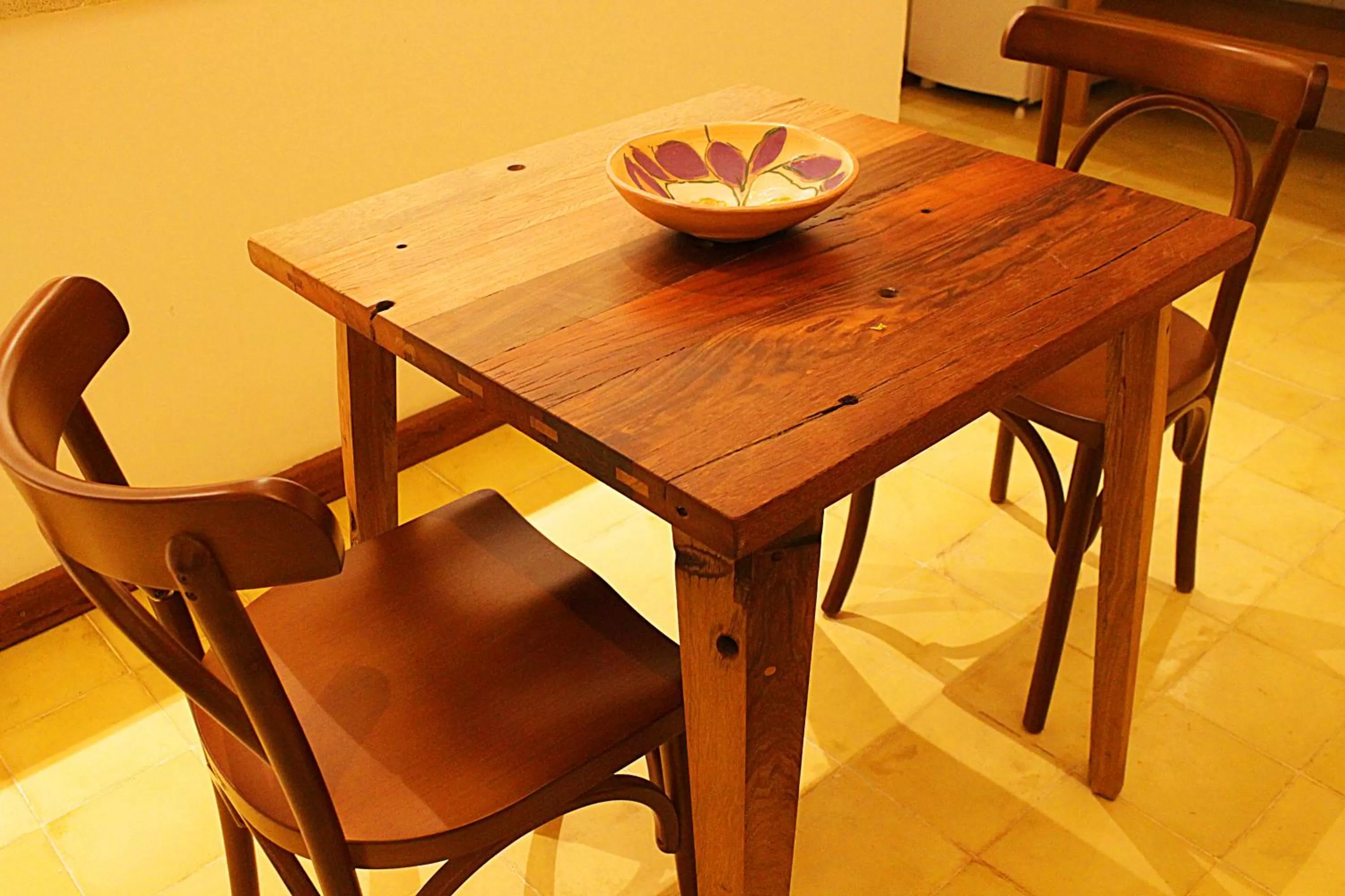 Restaurant/places to eat in Green 53 Boutique Hotel