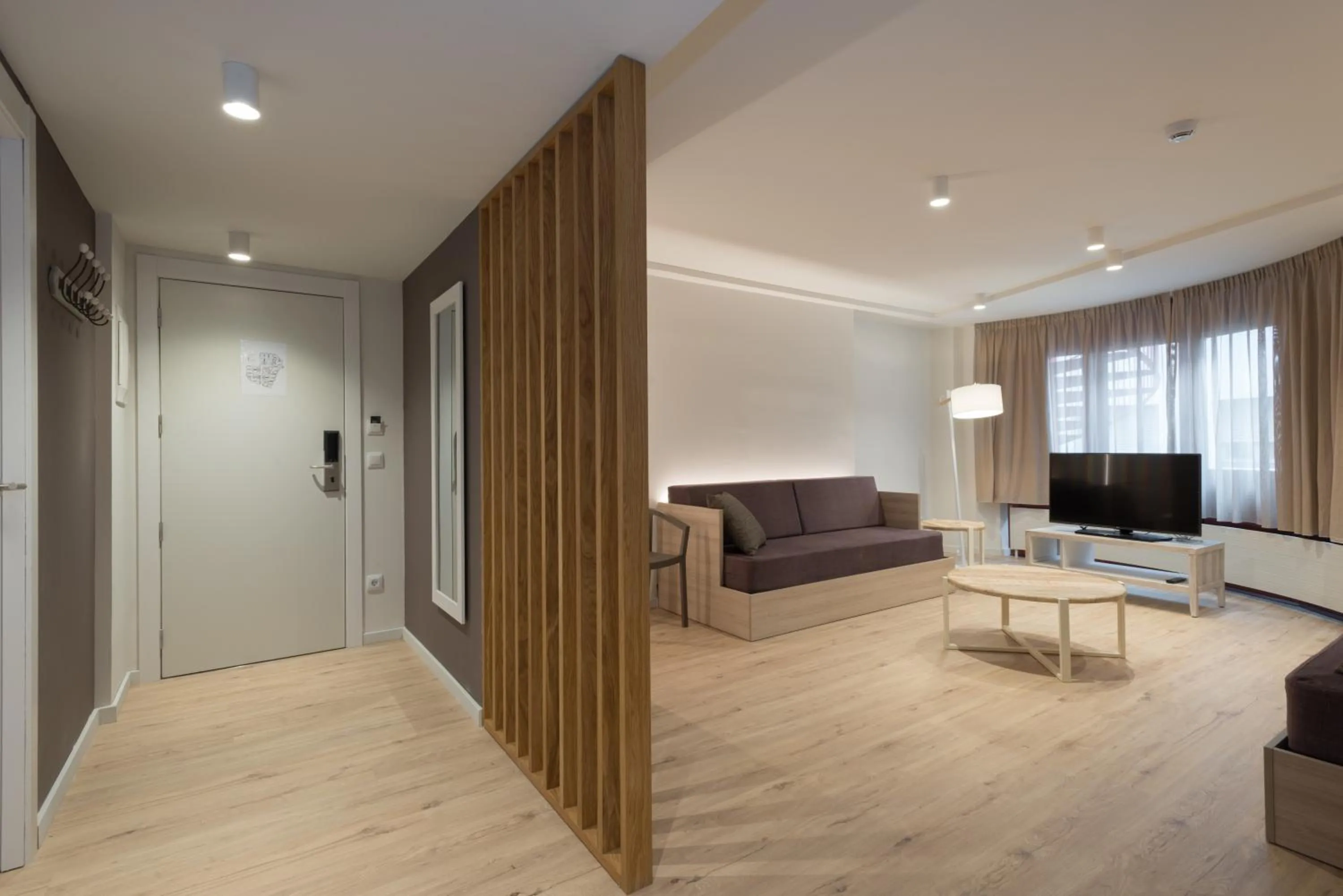 Photo of the whole room in Hotel & Aparthotel Cosmos