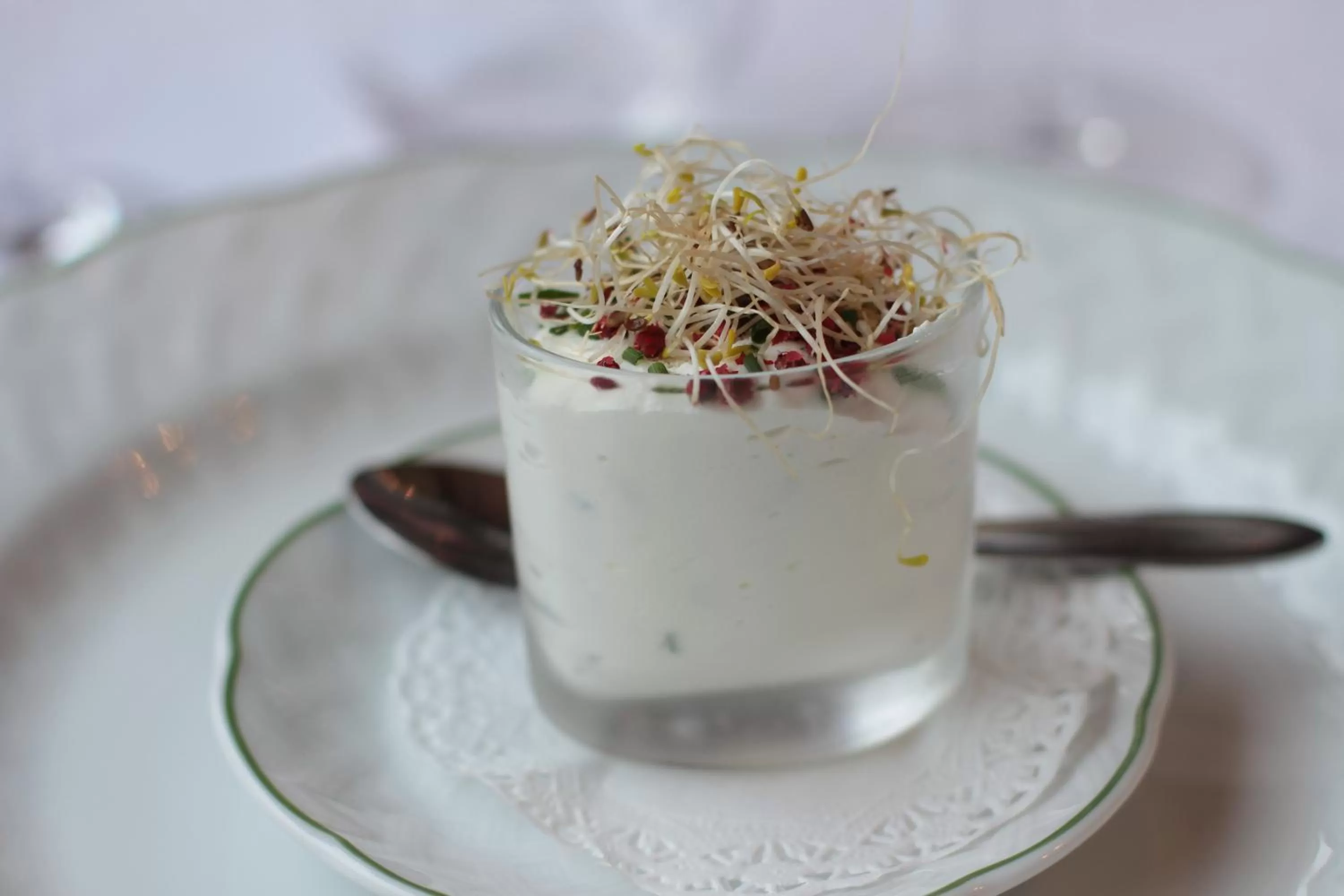 Restaurant/places to eat in Château de la Râpée Hôtel restaurant