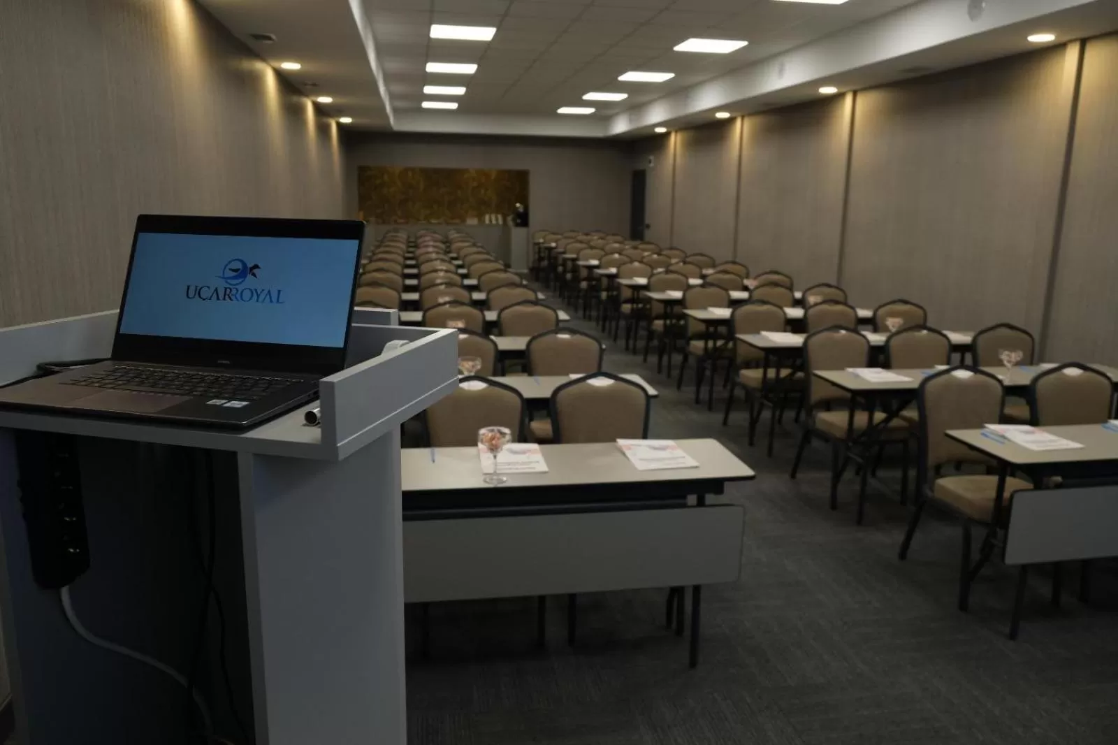 Meeting/conference room in Uçar Royal Hotel ve Konferans Salonu