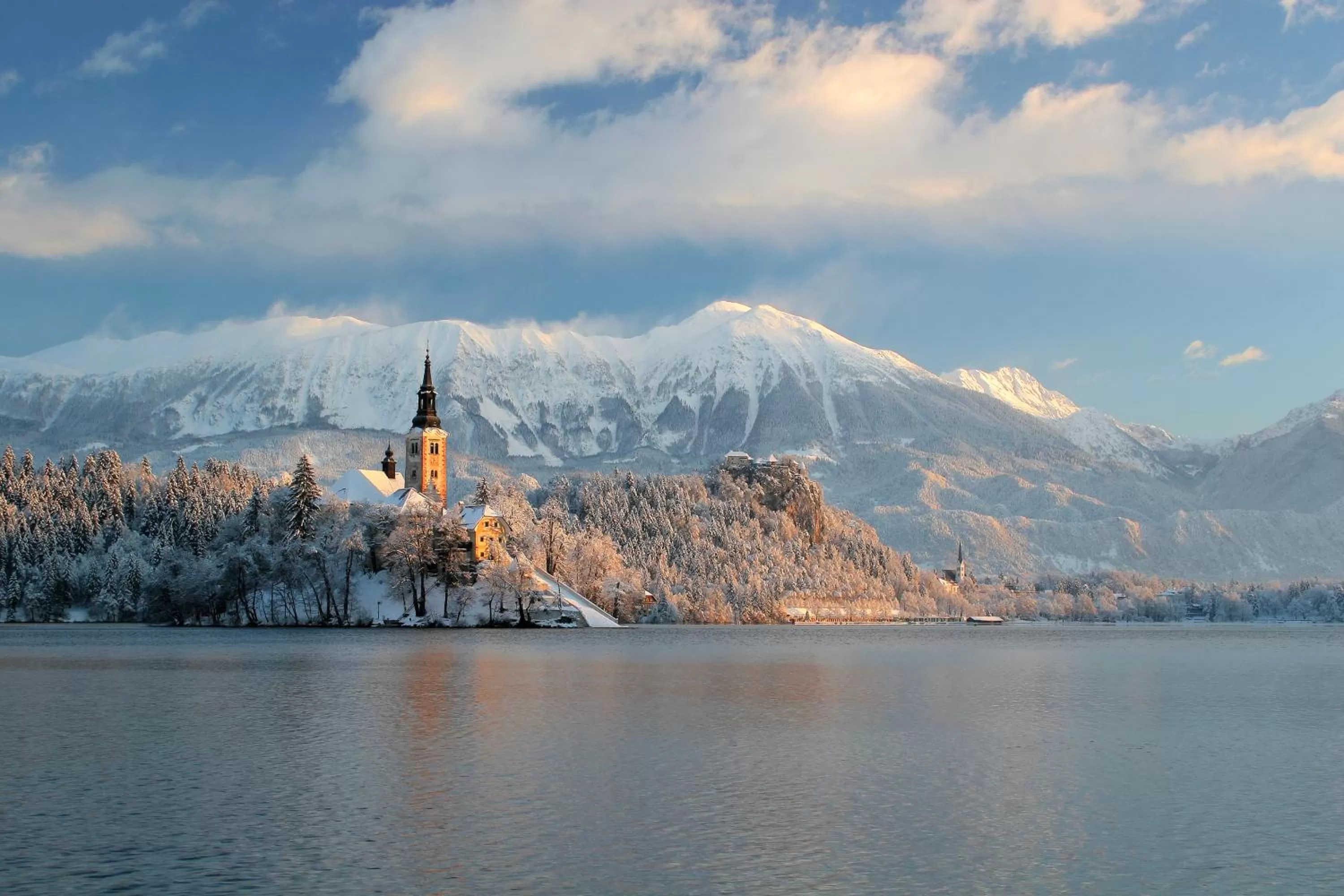 Nearby landmark in Old Parish House