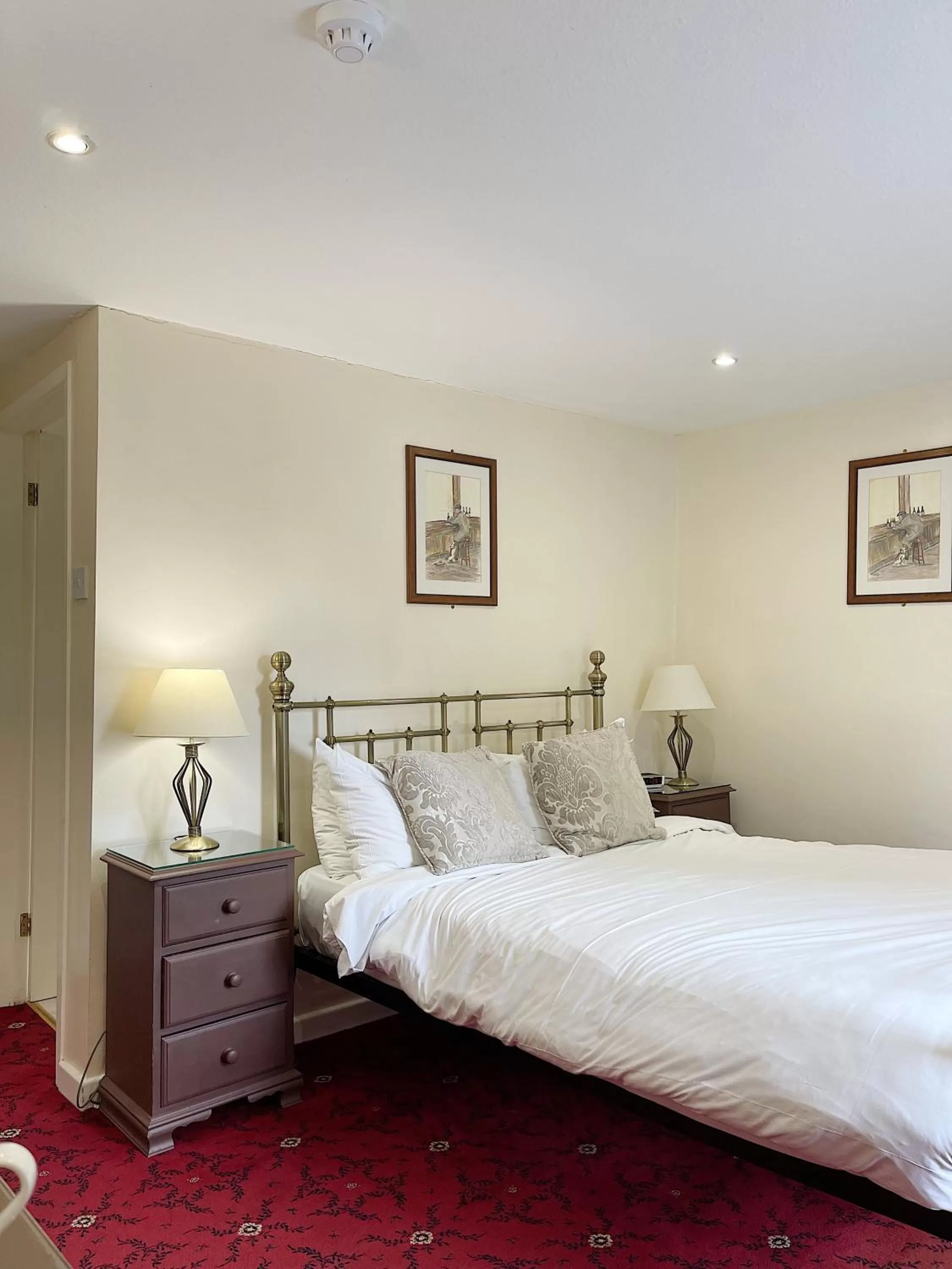 Other, Bed in Anglers Arms